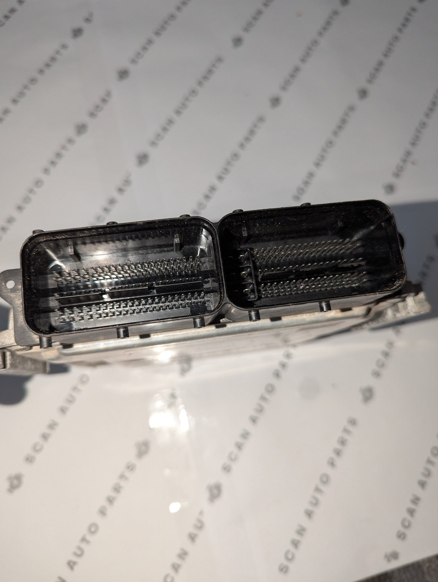 Used Hyundai Bosch Engine Control Module Unit ECU 0261S13933/391312ETA0