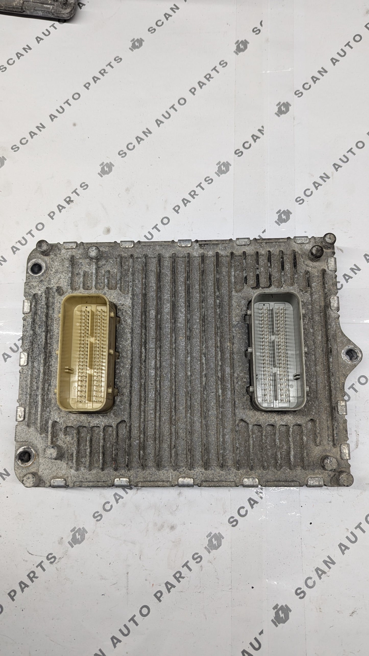 Used Continental P68243305AB ECU P6840271AD / 792AD