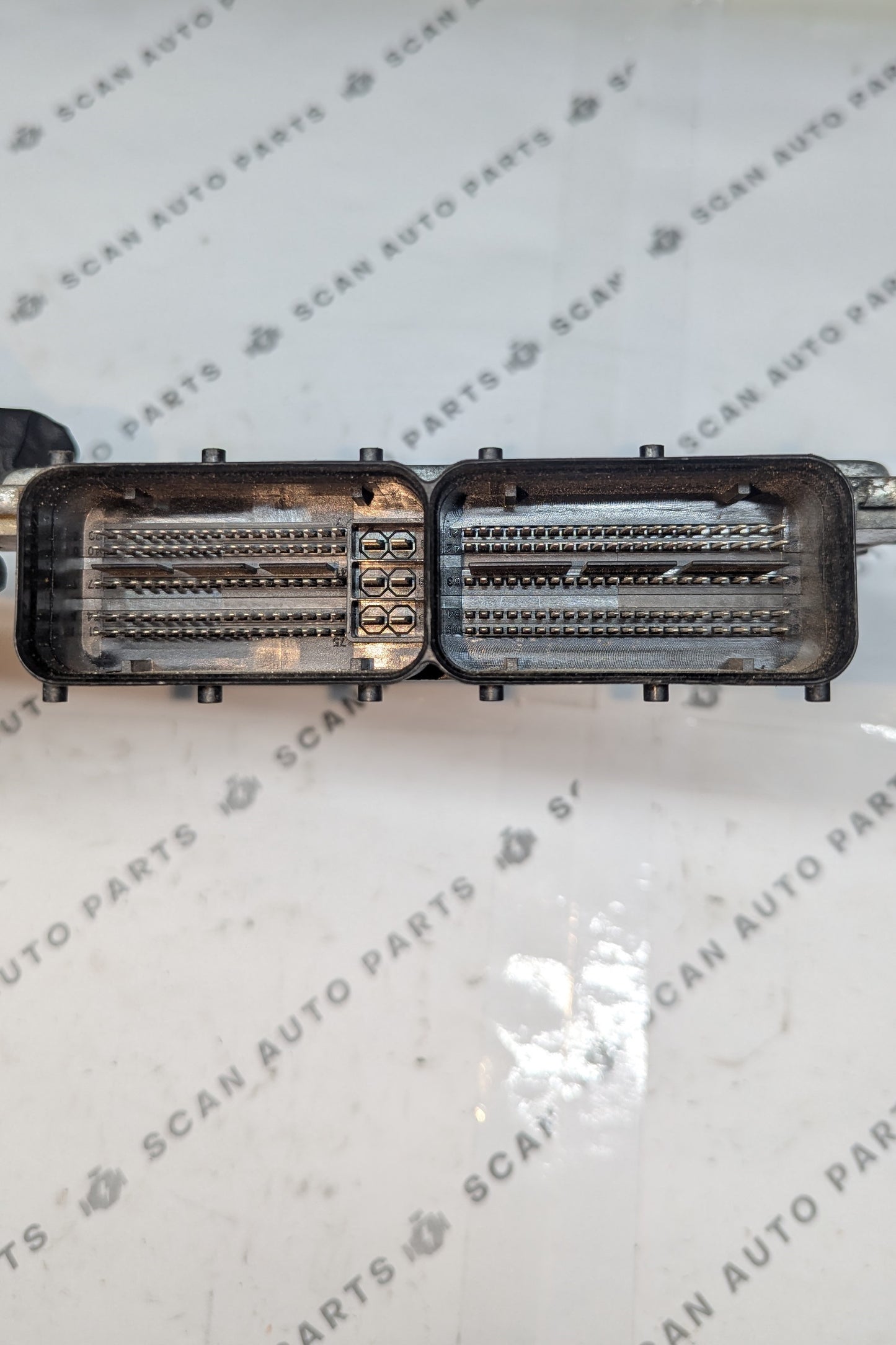 Used Hyundai Continental SIM2K-250 ECU 39130-2GKP5 / 391302GKP5 / DMAHNC4ERB2C