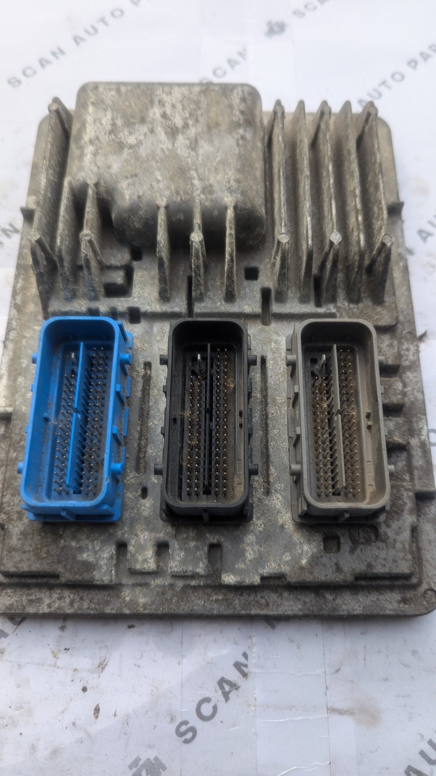 Used 2019 Chevrolet Equinox GM Delphi E80 ECU 12695198 / 811839393