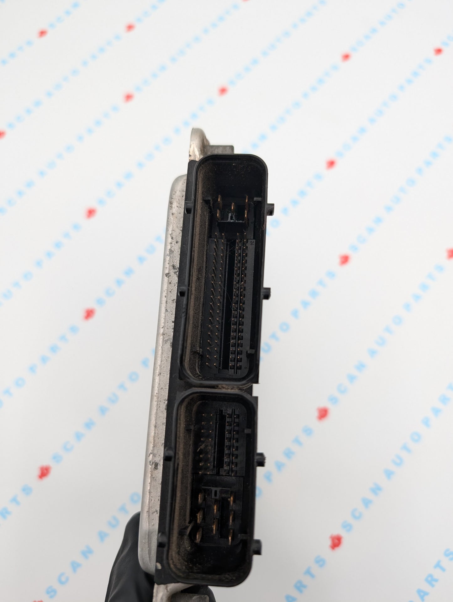 Used 2010 Ford Fusion Bosch 038906012FD / EDC15VM+ ECU 0281010653
