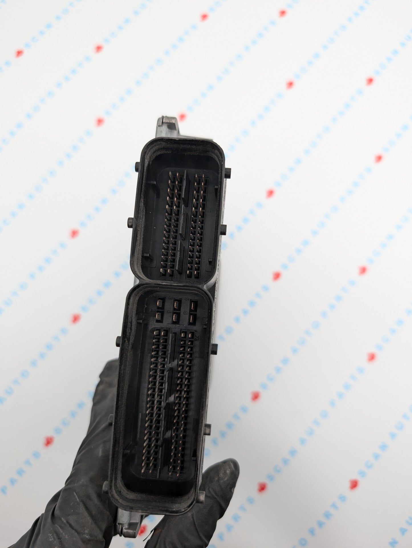 Used Audi Q5 Continental SIM0S 8.23 / 8R0907559E ECU 5WP46264