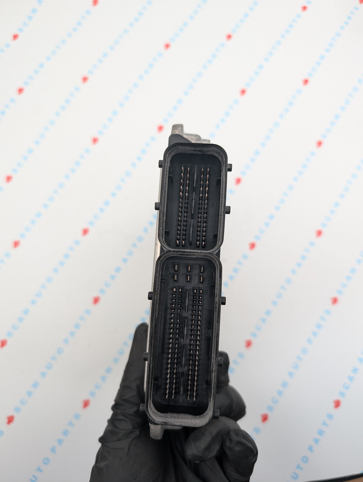 Used 2007 Volkswagen Passat Bosch MED9.1 / 3C0907115P ECU 0261S02280