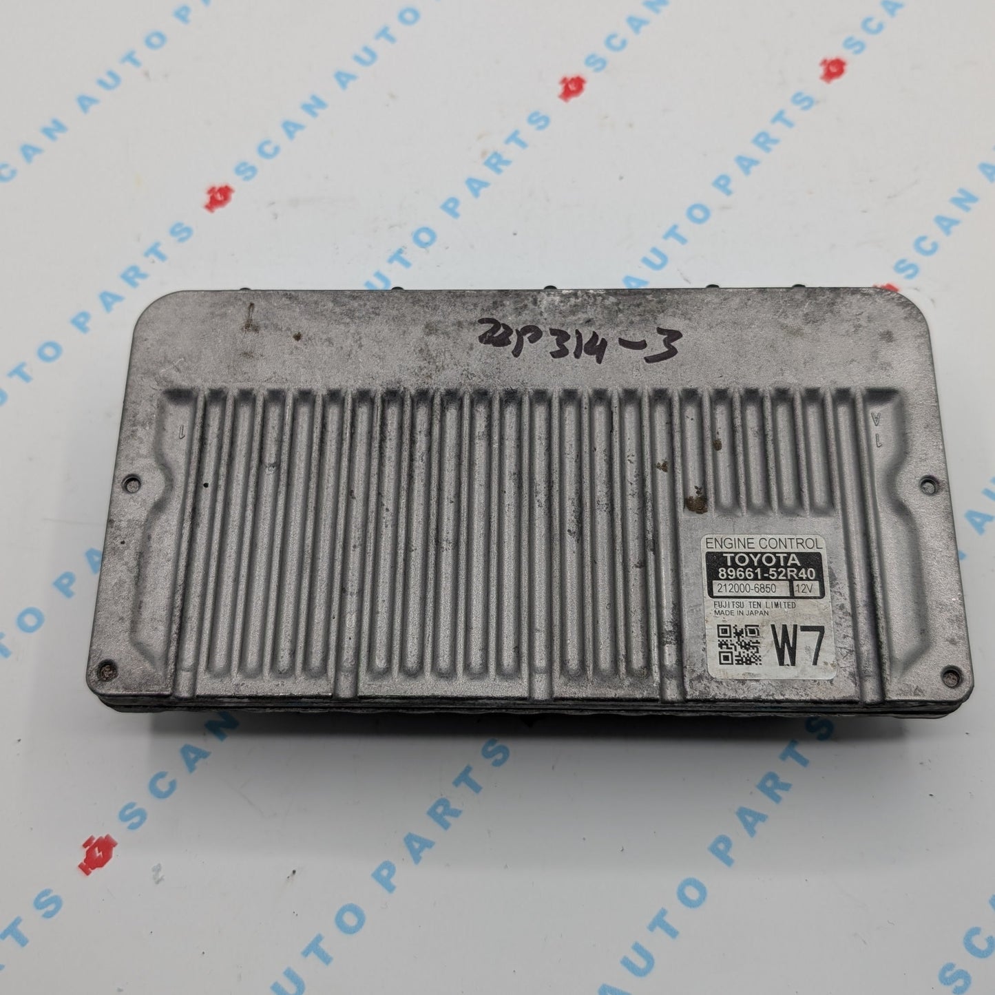 Used 2012 Toyota Yaris DENSO 89661-52R40 ECU 212000-6850