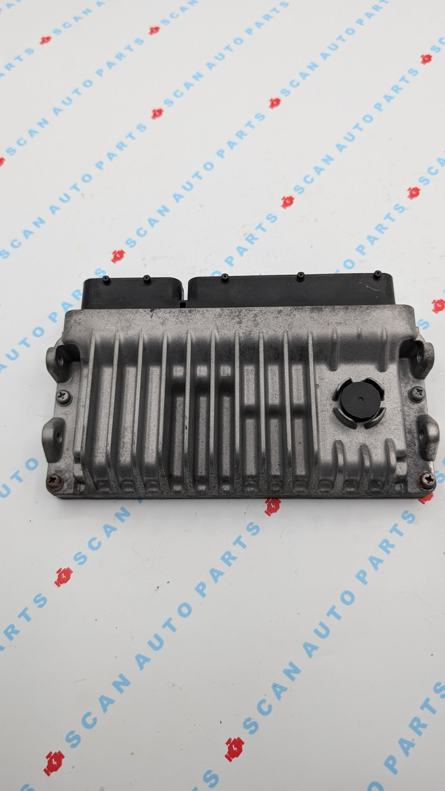 Used 2012 Toyota Yaris DENSO 89661-52R40 ECU 212000-6850