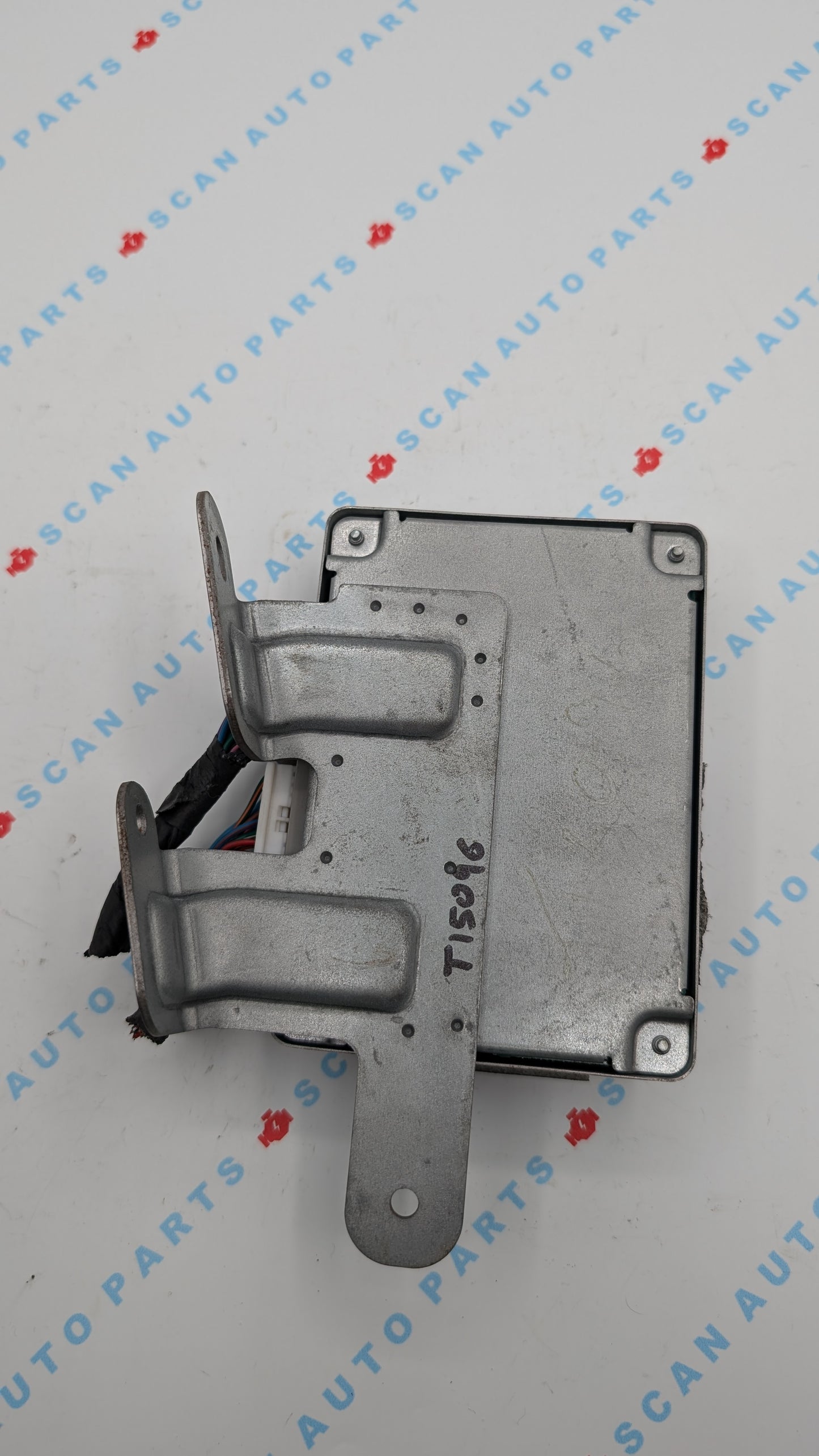 Used 2008 Nissan Maxima Hitachi ETC22-278N Chassis Control Module 31036 ZK60D