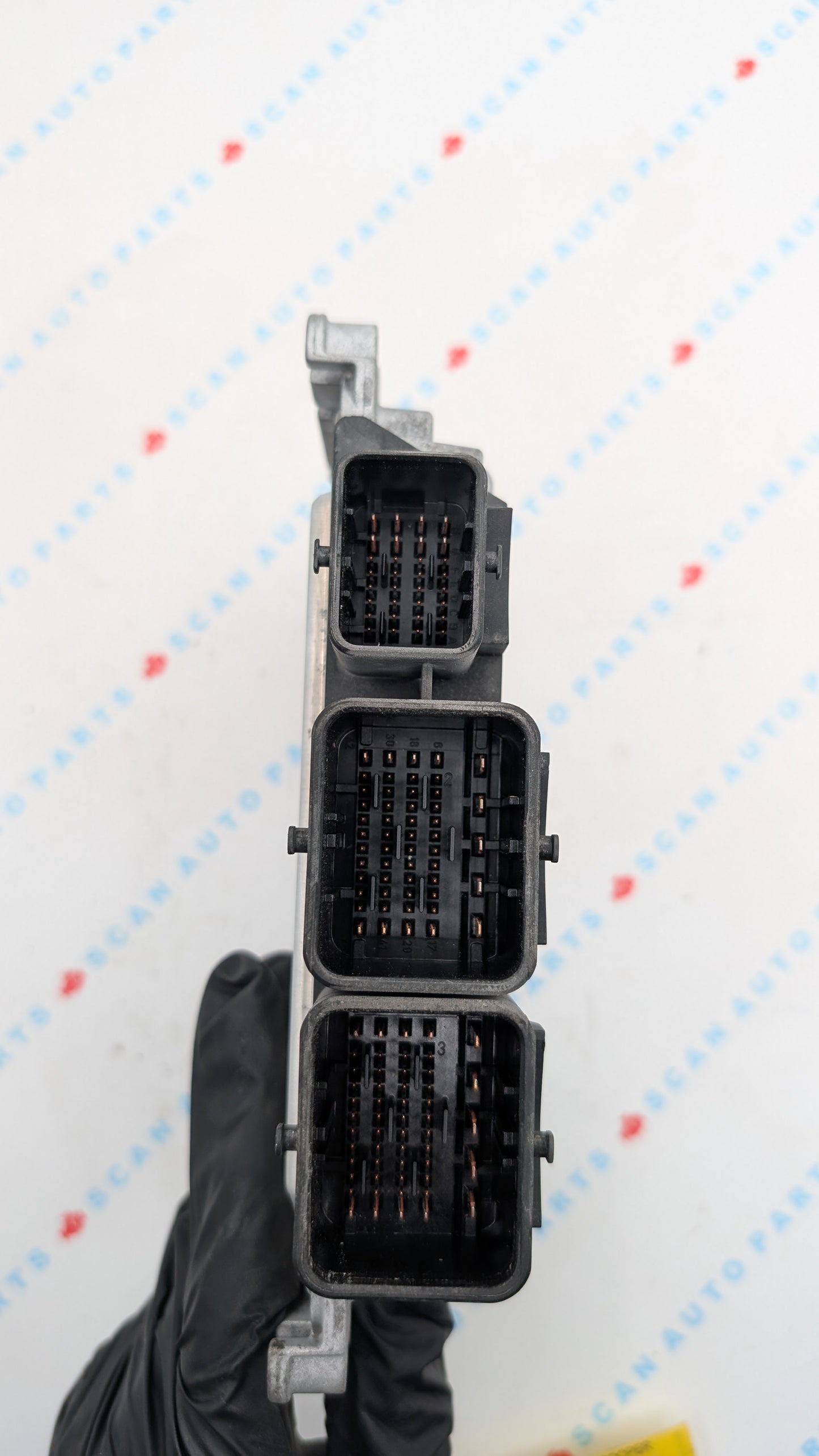 Used 2008 Mini Cooper Bosch DME 7586136-01 ECU 0261S04364