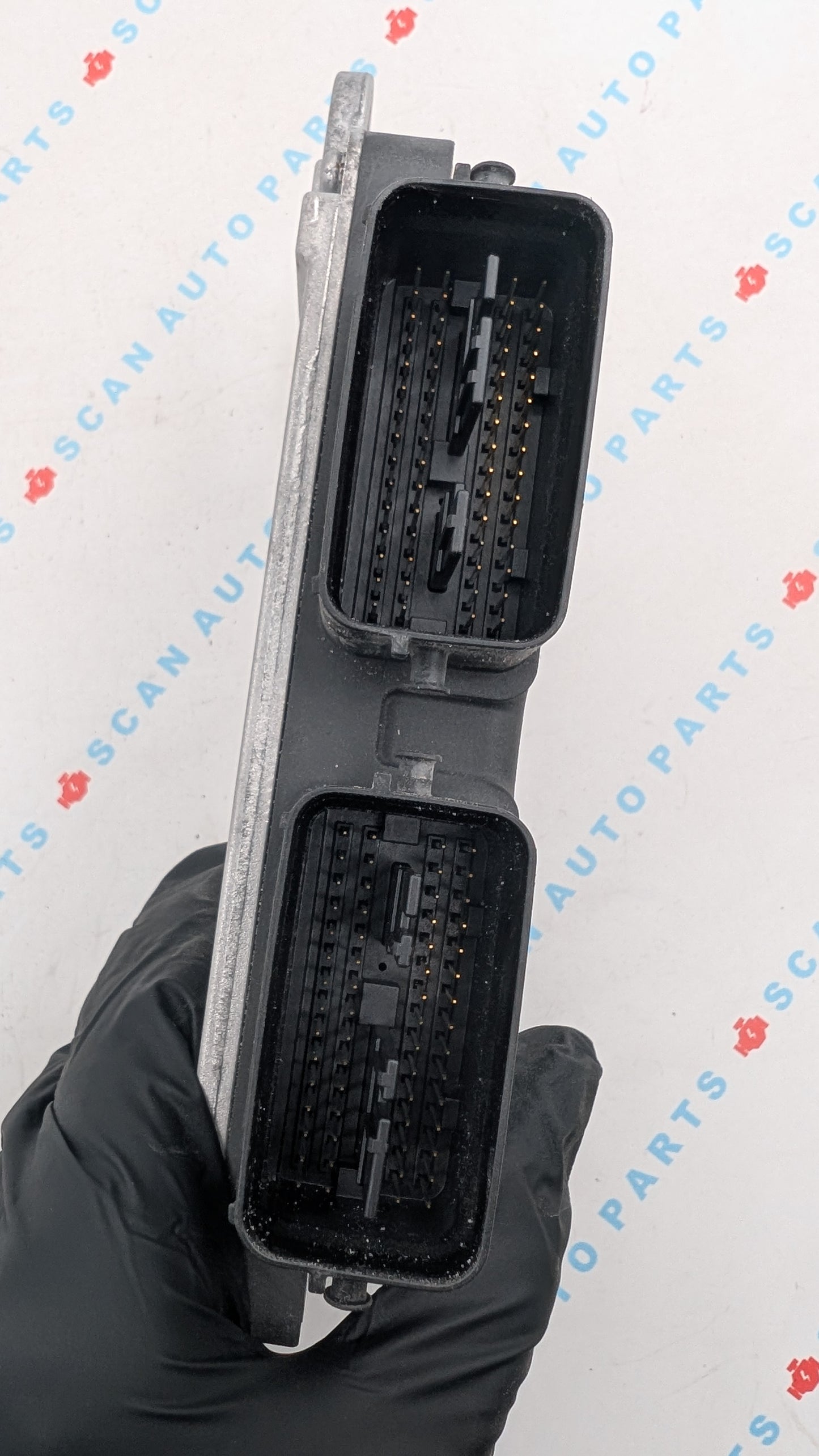Used 2010 Mazda CX-7 Mitsubishi L55618881F ECU E6T60672H3