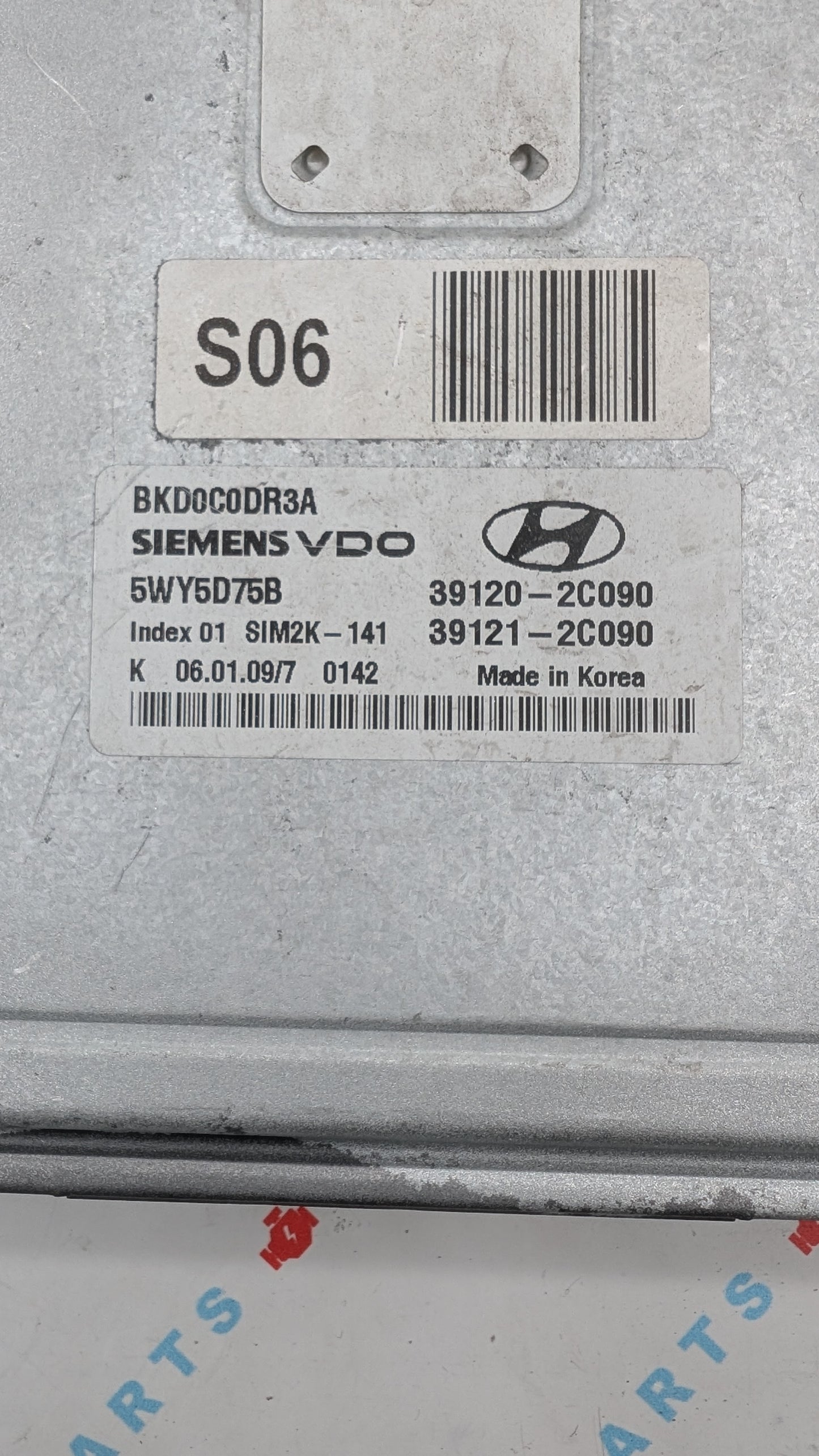Used 2010 Hyundai Genesis Siemens VDO 39120-2C090 ECU SIM2K-141