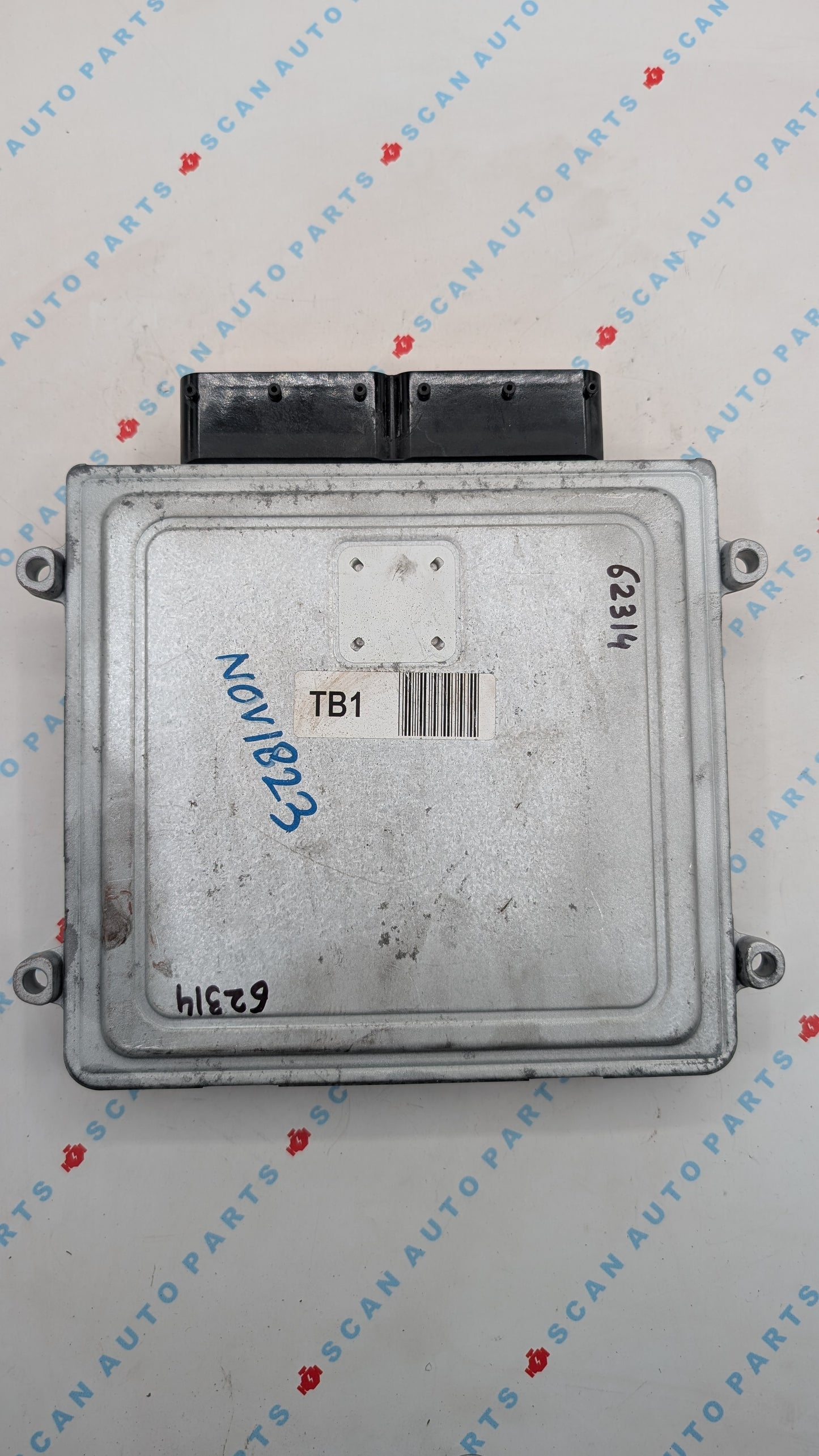 Used 2015 Hyundai Tucson Continental 39136-2GBB1 ECU SIM2K-240 / 5WY3M03A