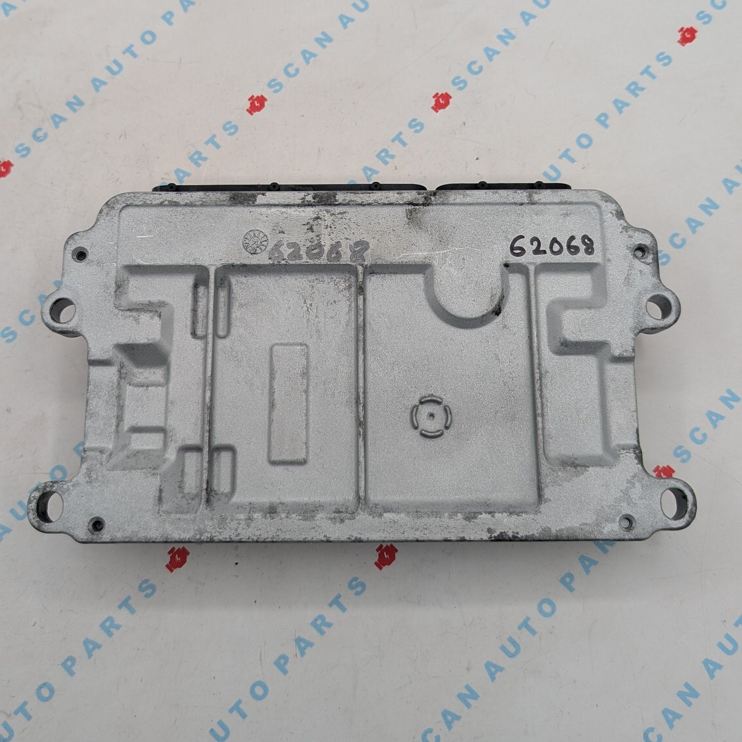 Used 2015 Mazda 3 Mitsubishi PEDB18881A ECU PY2T188K2E