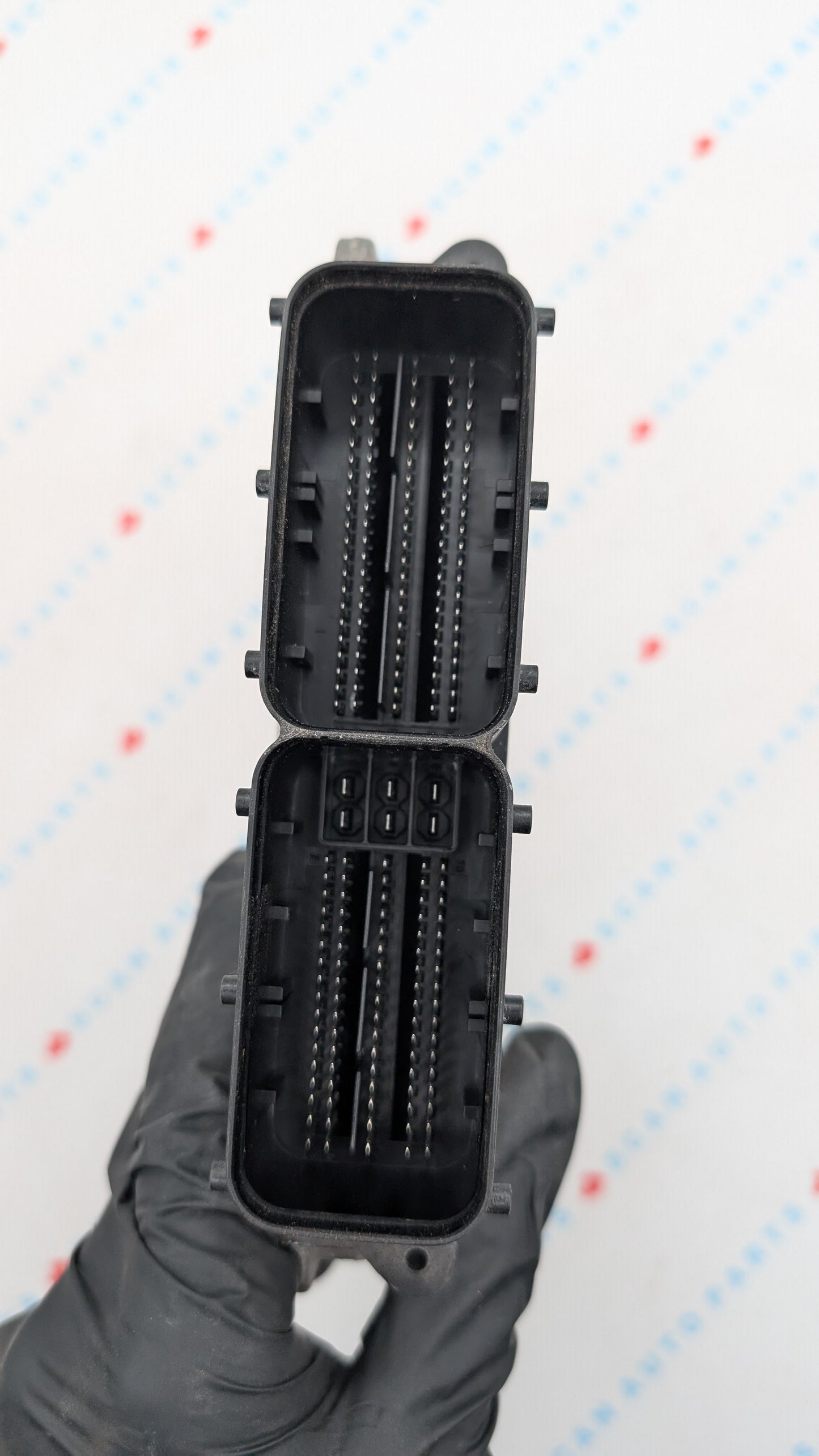 Used 2015 Porsche Bosch 7P5907401N ECU 0281031237