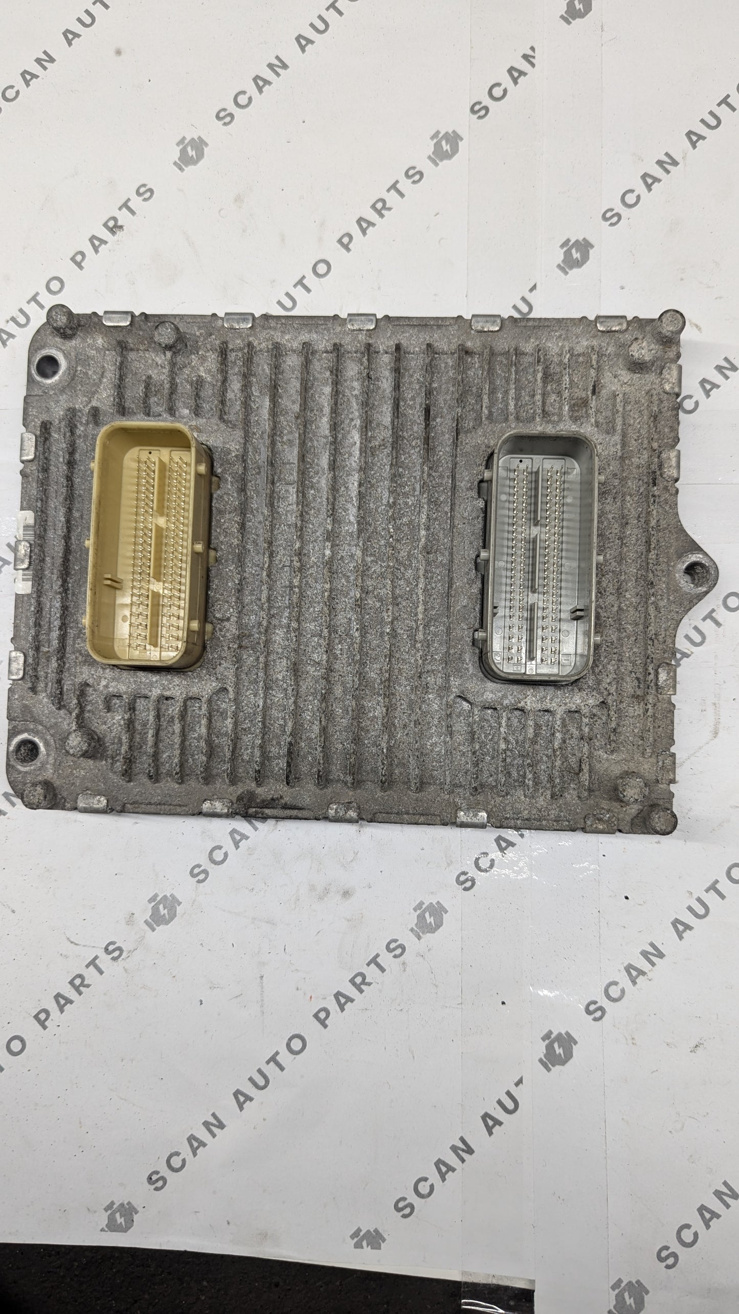 Used 2017 Caravan Continental ECU P68243295AB