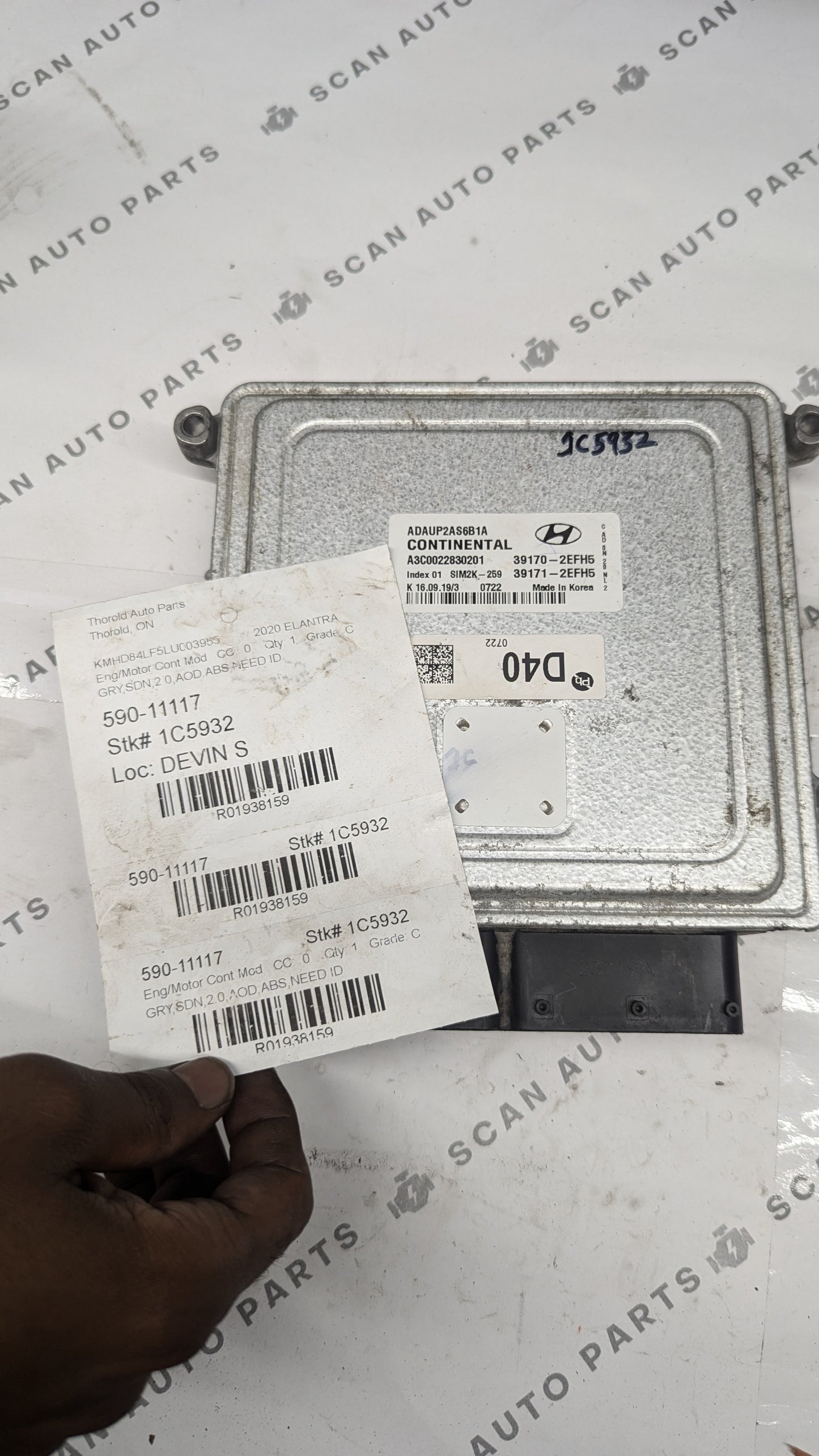Used 2020 Hyundai Elantra Continental SIM2K-259 ECU 39170-2EFH5 / 39171-2EFH5