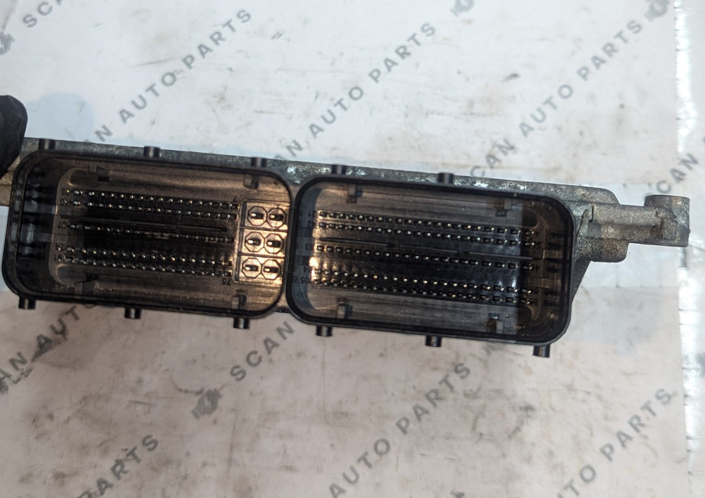 Used 2015 Kia RIO Continental SIM2K-240 ECU 39102-2G672 / 5WY5G36A