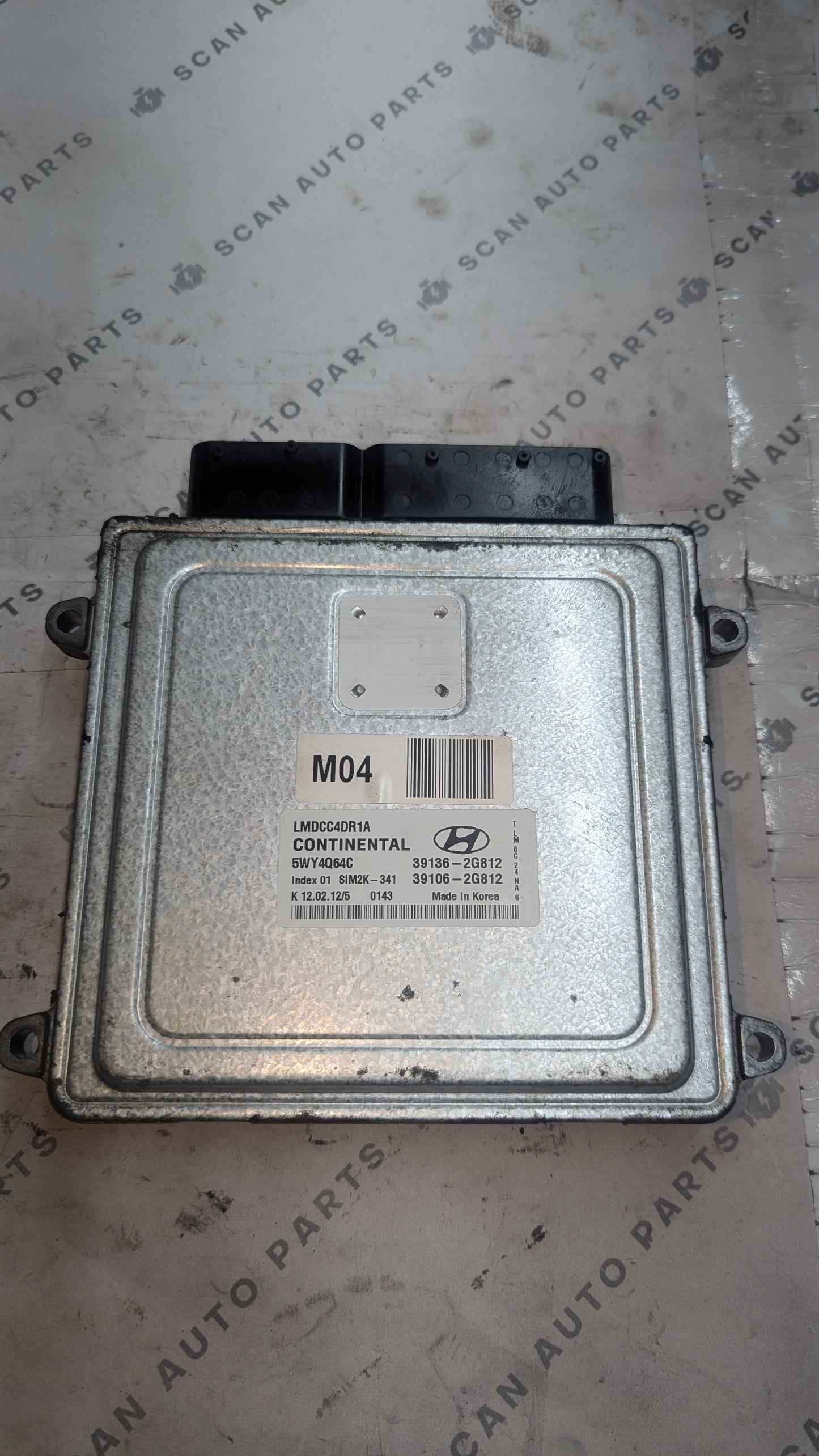 Used 2016 Ford Fiesta Continental SIM2K-341 ECU 39136-2G812 / 5WY4Q64C