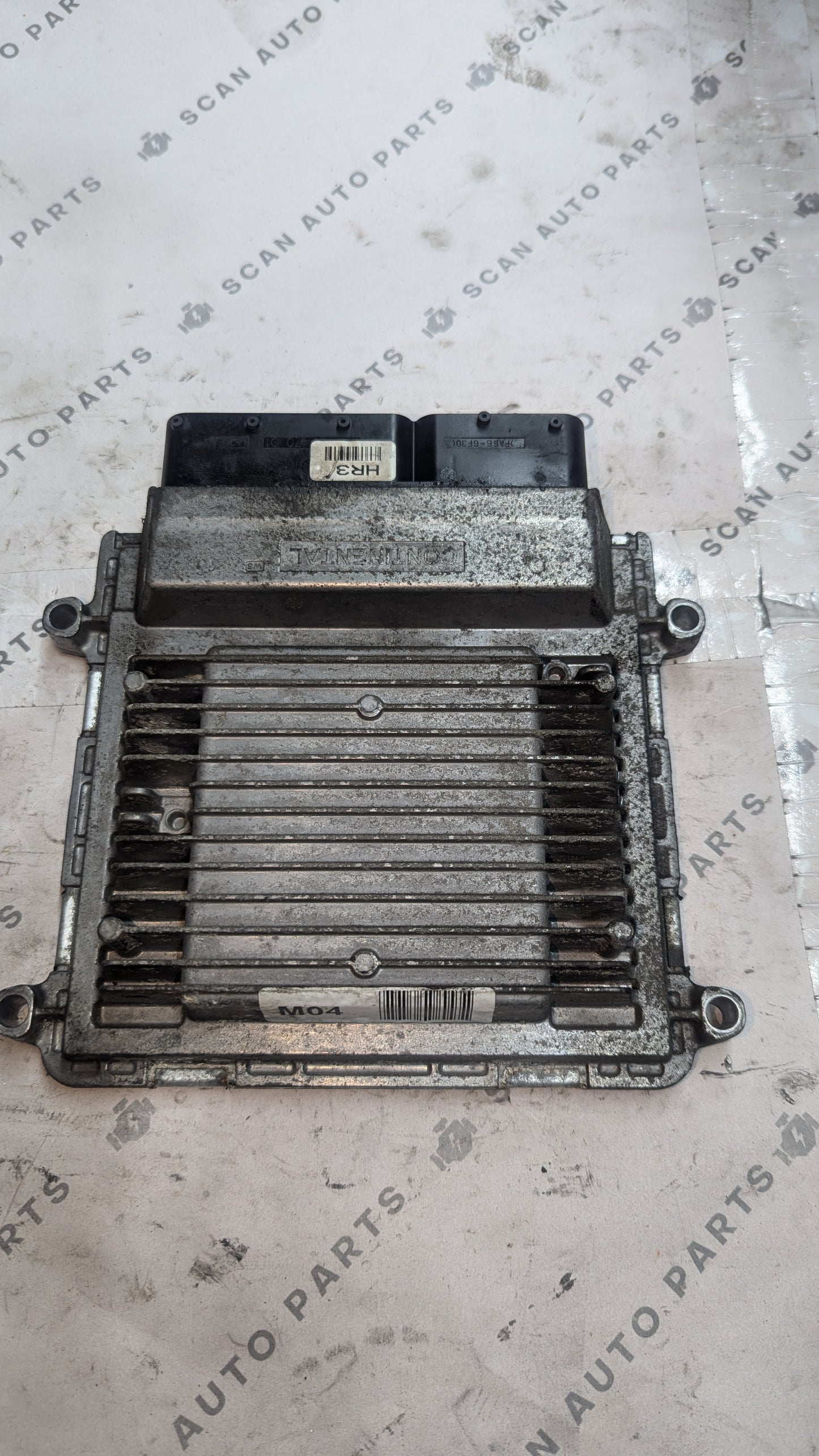 Used 2016 Ford Fiesta Continental SIM2K-341 ECU 39136-2G812 / 5WY4Q64C
