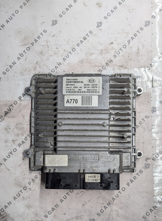 Used 2012 KIA Sorento Continental SIM2K-240 ECU 39104-2G770 / 5WY4E61C