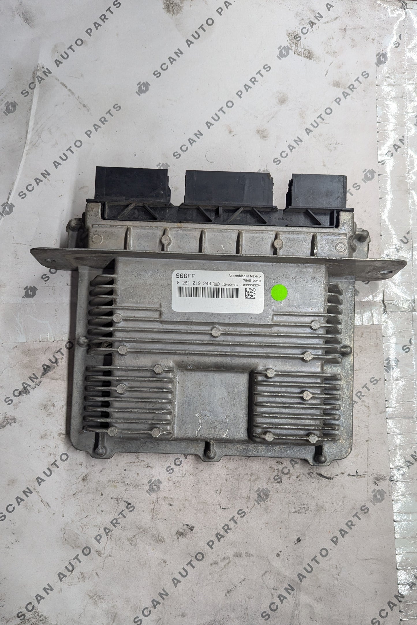 Used 2012 Ford F350 SD FoMoCo EDC17CP05 / CC3A-12A650-ANB ECU 02081019240 / 1039S52254
