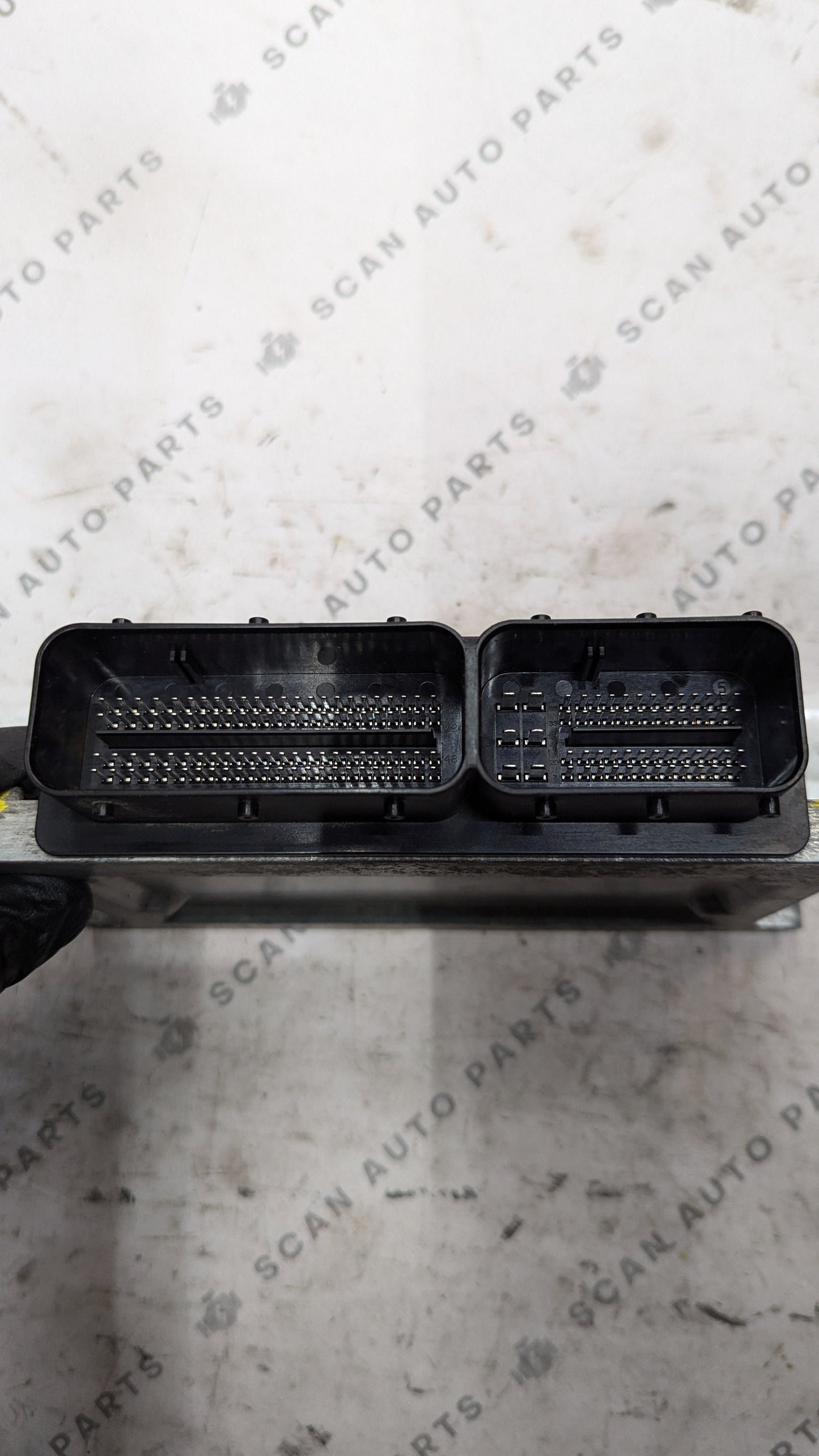 Used 2015 Volvo XC60 Denso 31286154AC ECU MB279700-9500