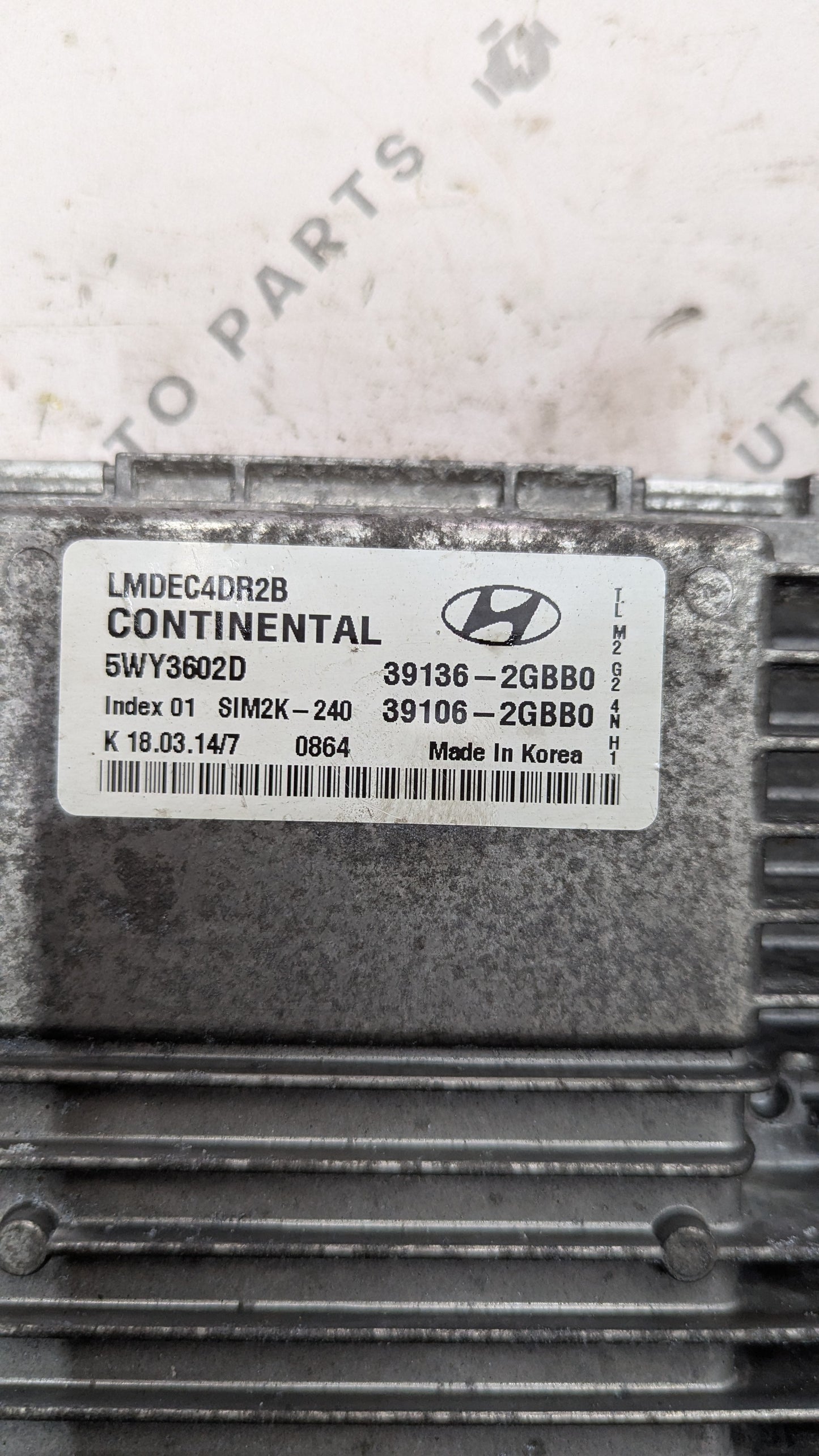 Used 2014 Hyundai Tucson Continental SIM2K-240 ECU 39136-2GBB0 / 5WY3602D