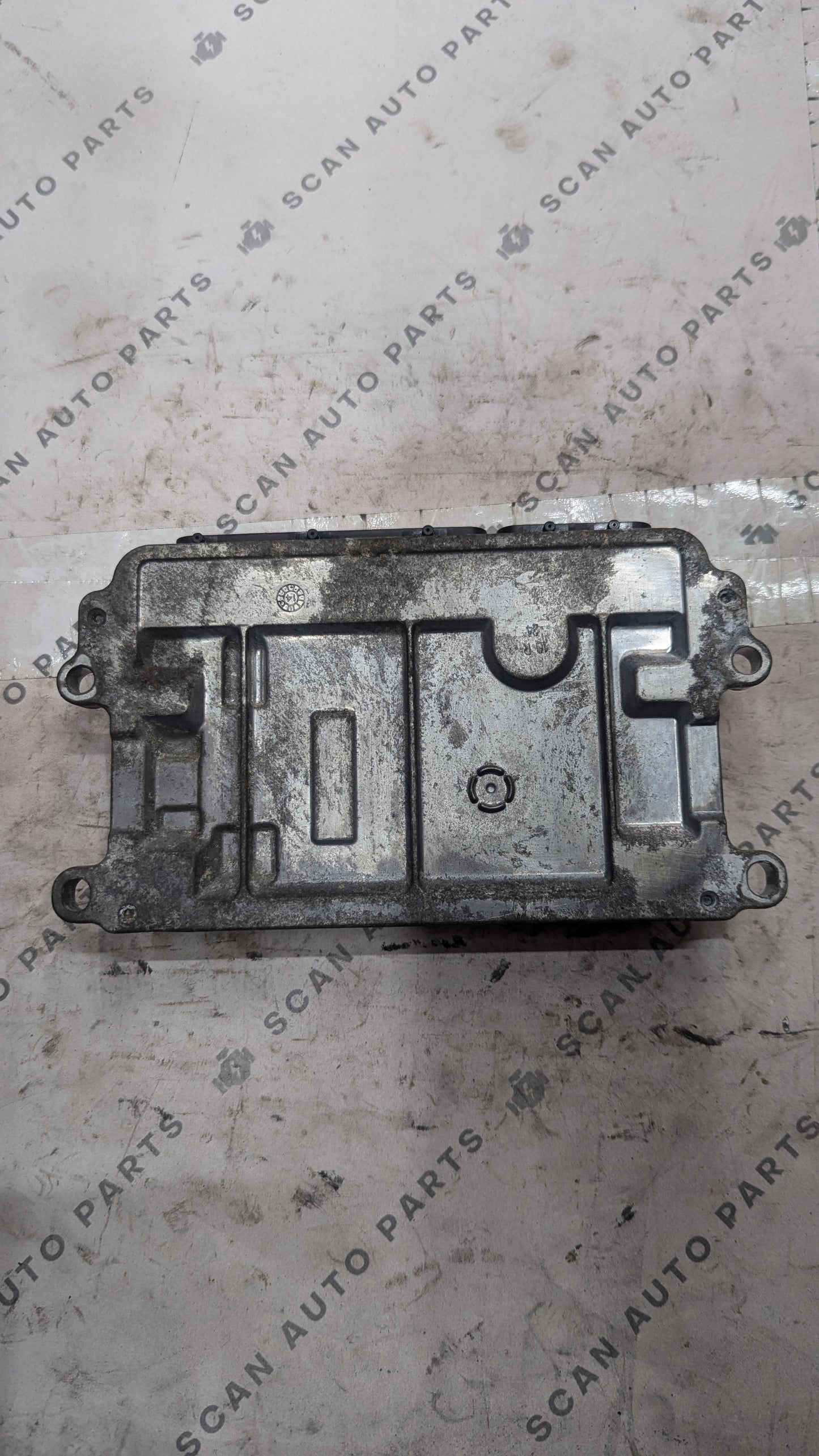Used 2015 Mazda 3 Denso PEDB18881A ECU 2797008732
