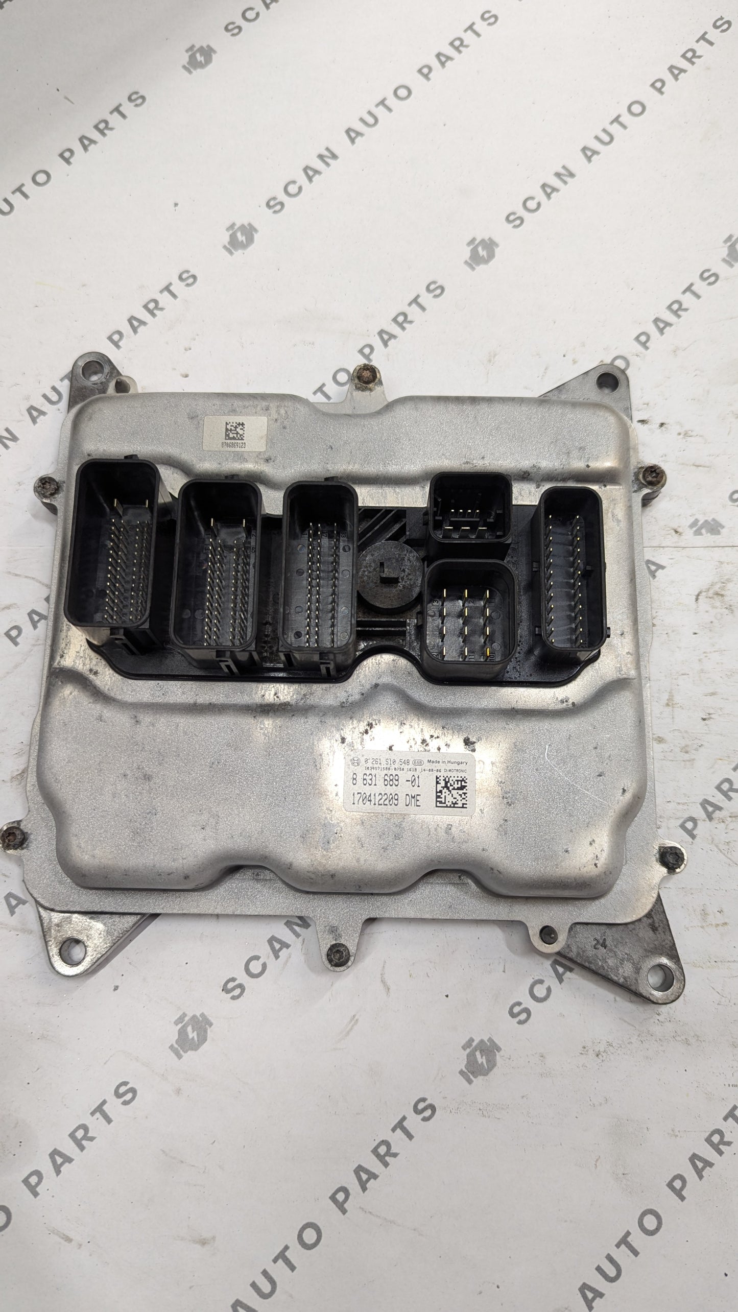 Used 2015 BMW 320i Bosch 170412209 DME ECU 0261S10548 / 863168901