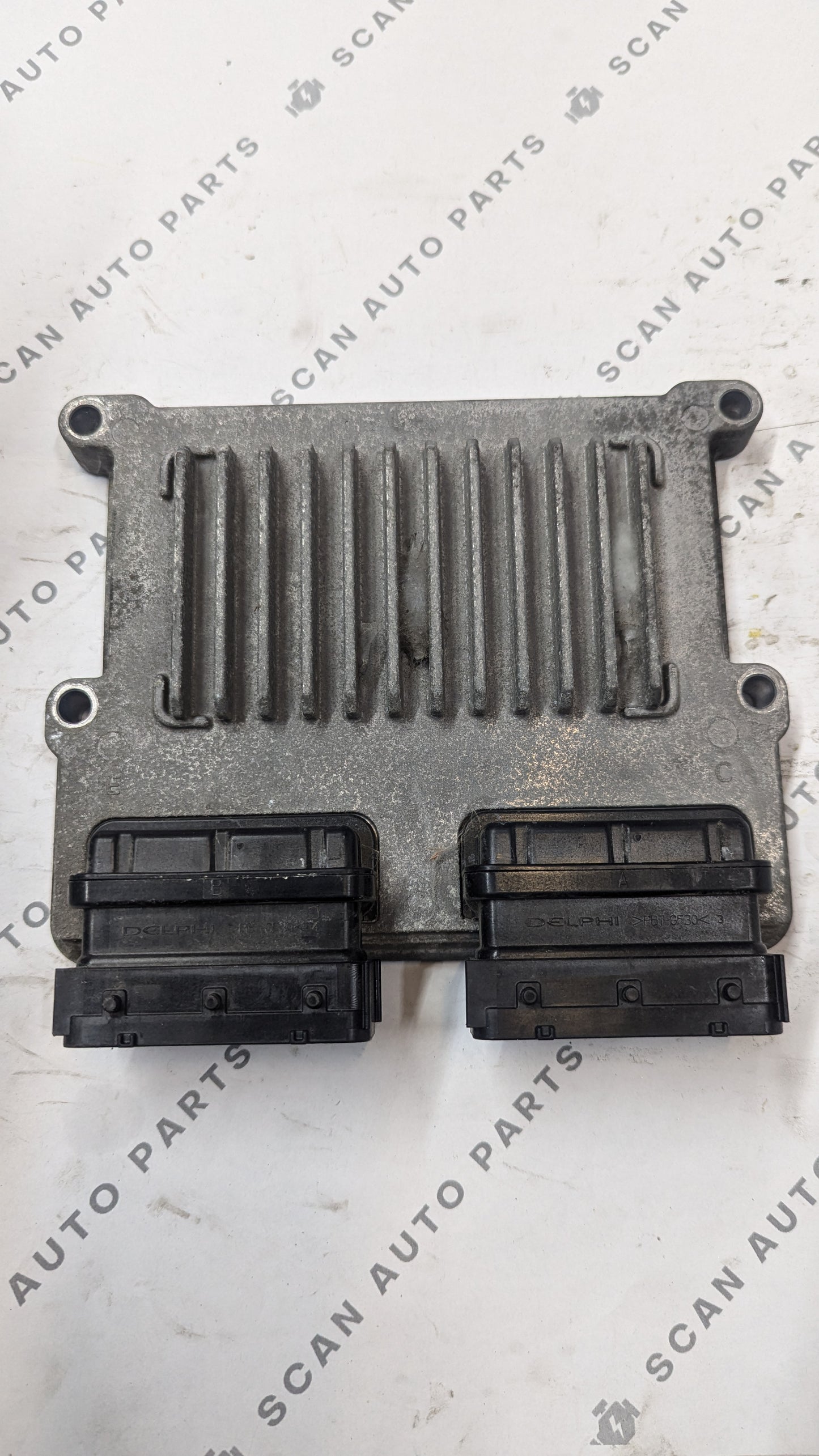 Used 2011 Kia Sorento Delphi 39108-3C010 ECU 391083C010 / C010MT86