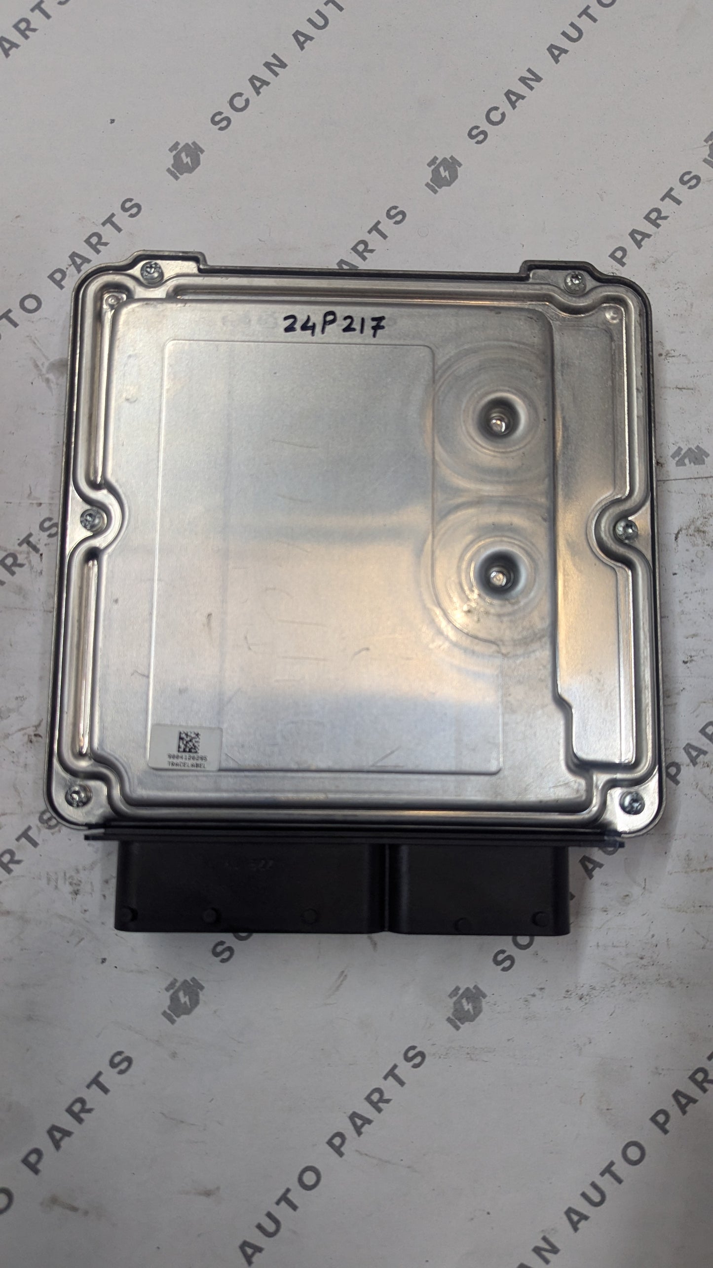 Used 2011 AUDI Q5 Bosch MED17.1 /  8R0907115H ECU 0261S05722 / 1039S42201