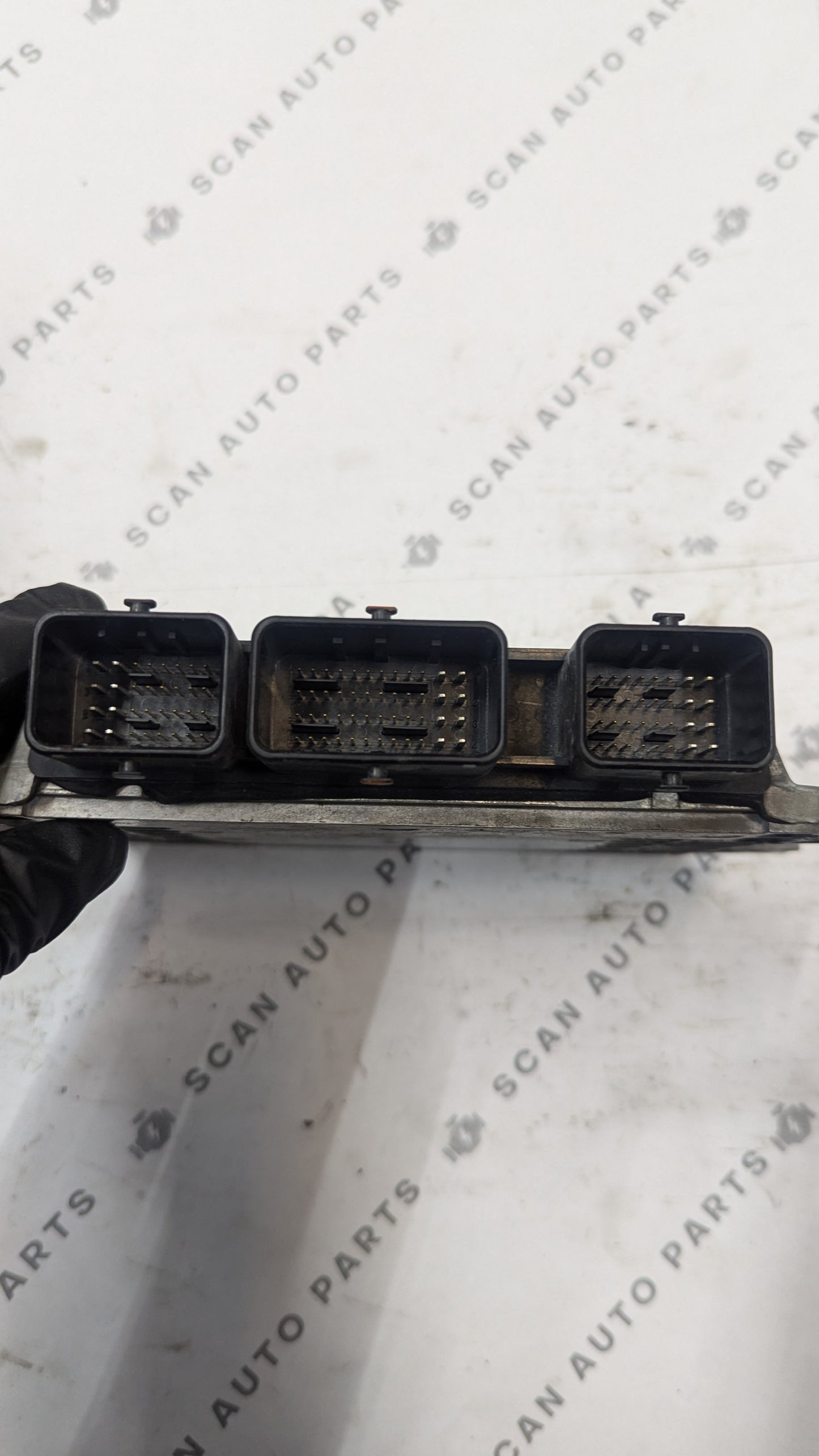 Used 2015 Nissan Versa Hitachi BEM332-300 A2 4731C ECU NEC001 823