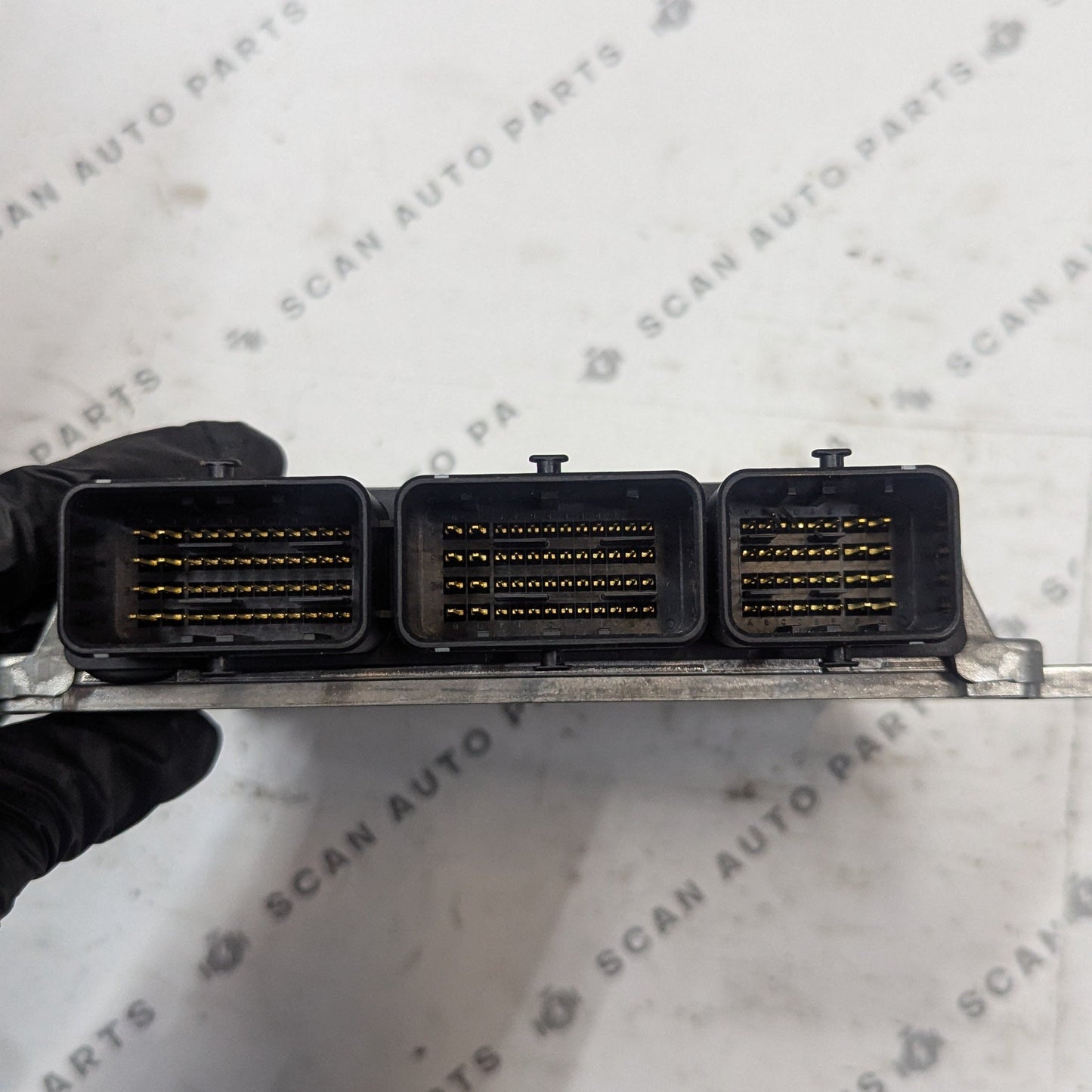 Used 2012 INFINITI EX35 Hitachi BEM391-000 A1 ECU NEC001-607 / BEM391001A1