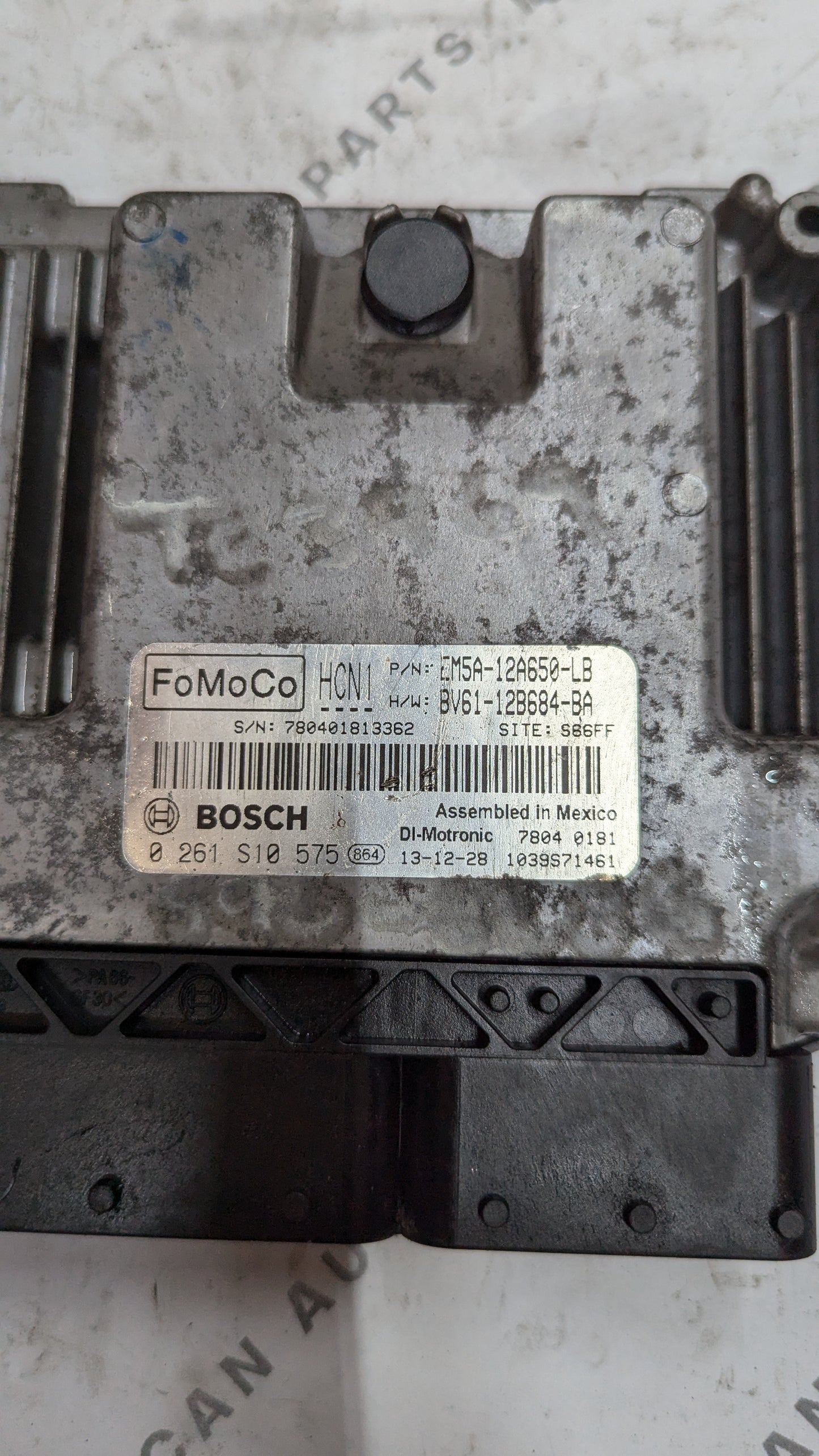 Used  Bosch EM5A-12A650-LB ECU 0261S10575