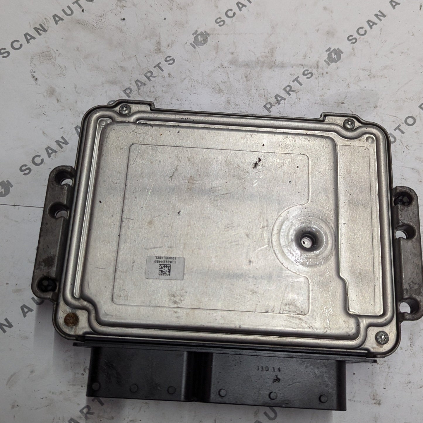 Used  Bosch EM5A-12A650-LB ECU 0261S10575