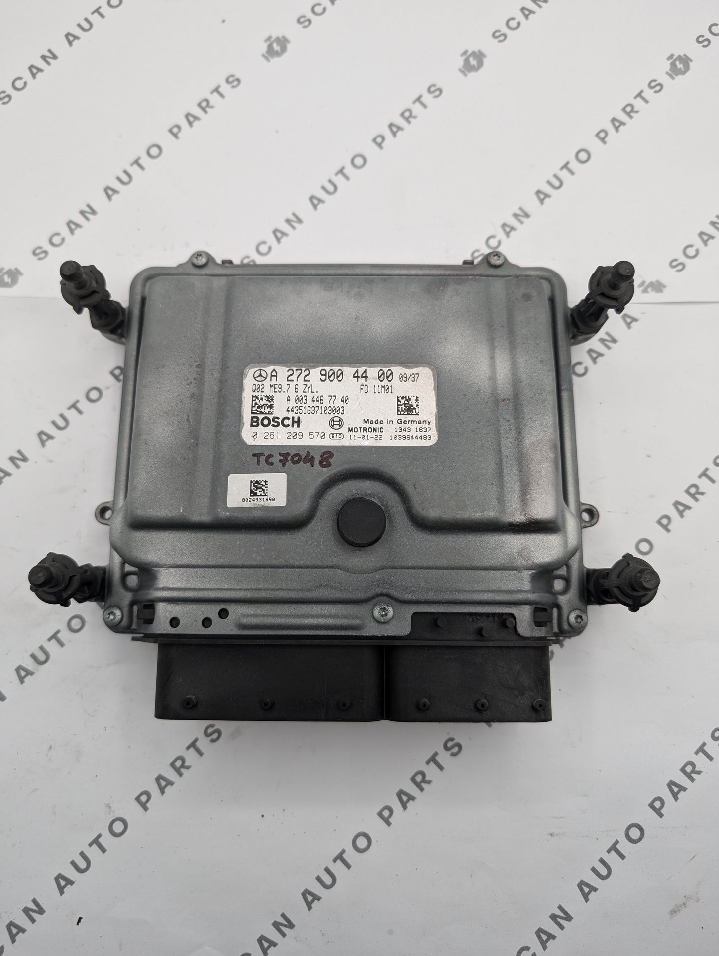 Used  Bosch ME9.7 / A2729004400 ECU 0261209570 / A0034467740