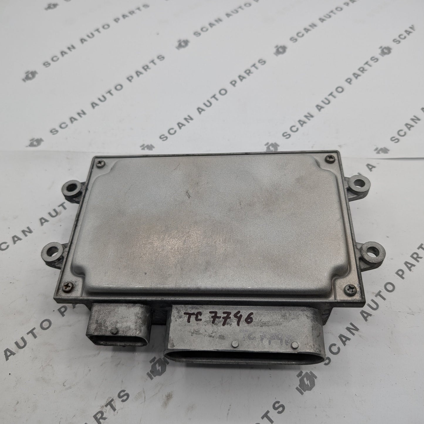 Used 2014 Genuine Hyundai KIA 46150-3D120 Oil Pump Control