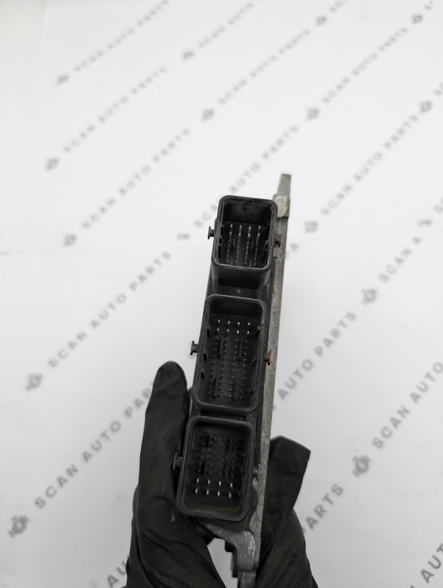 Used 2015 Nissan Hitachi BEM332-300 A2 ECU NEC980-012