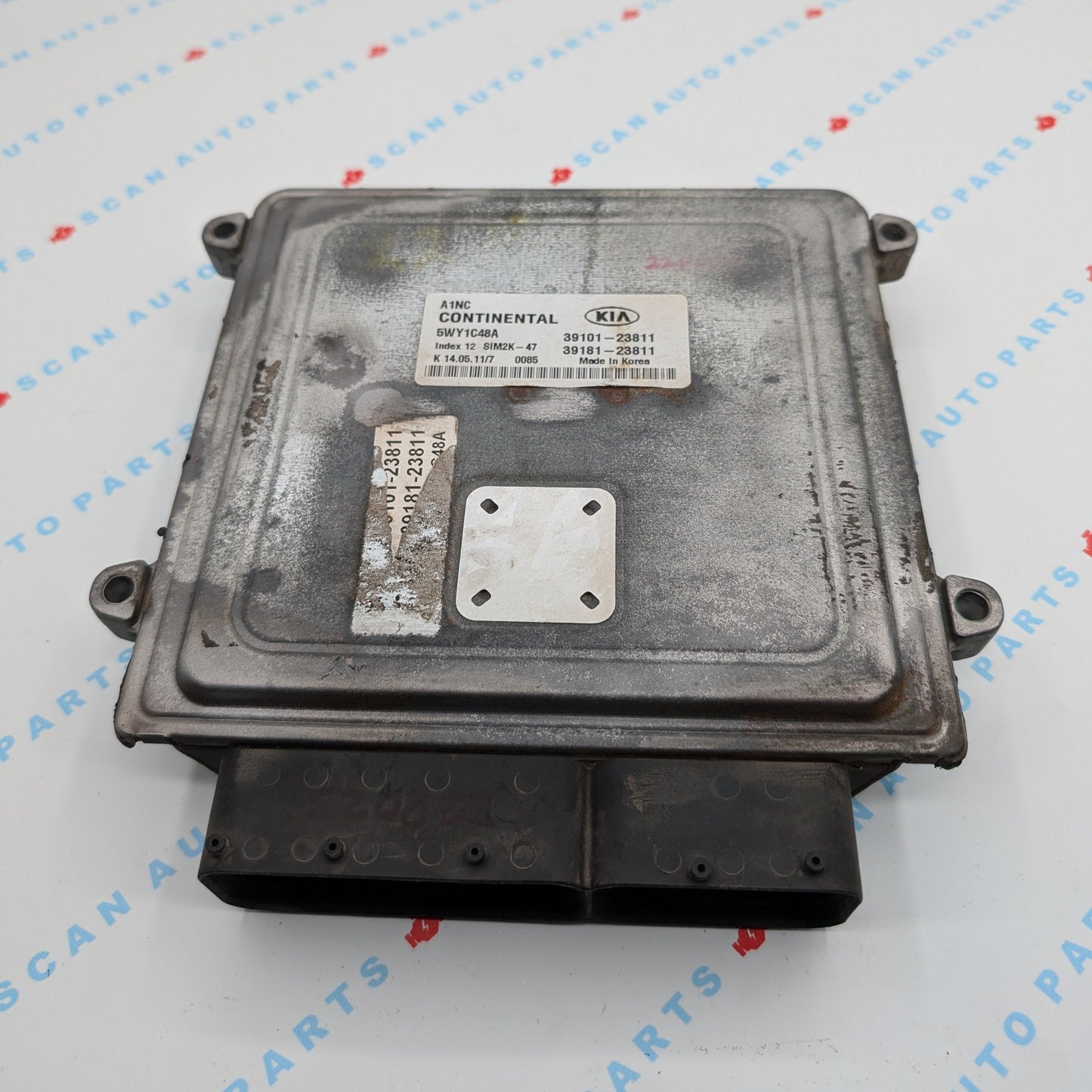 Used 2011 Kia Soul Continental  SIM2K-47 / 39101-23811 ECU 5WY1C48A