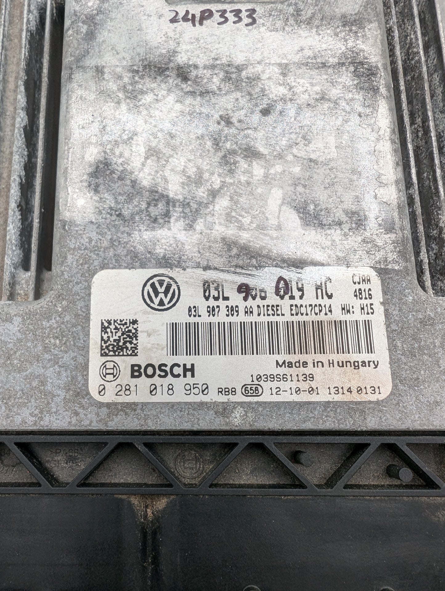 Used 2013 Volkswagen Golf Bosch EDC17CP14 / 03L906019AC ECU 0281018950