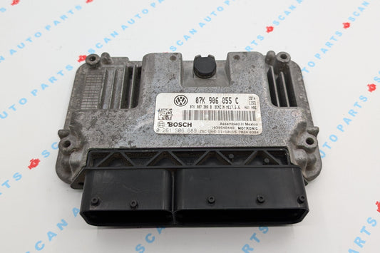 Used 2012 Volkawagen Beetle Bosch ME17.5.6 / 07K906055C ECU 0261S06689
