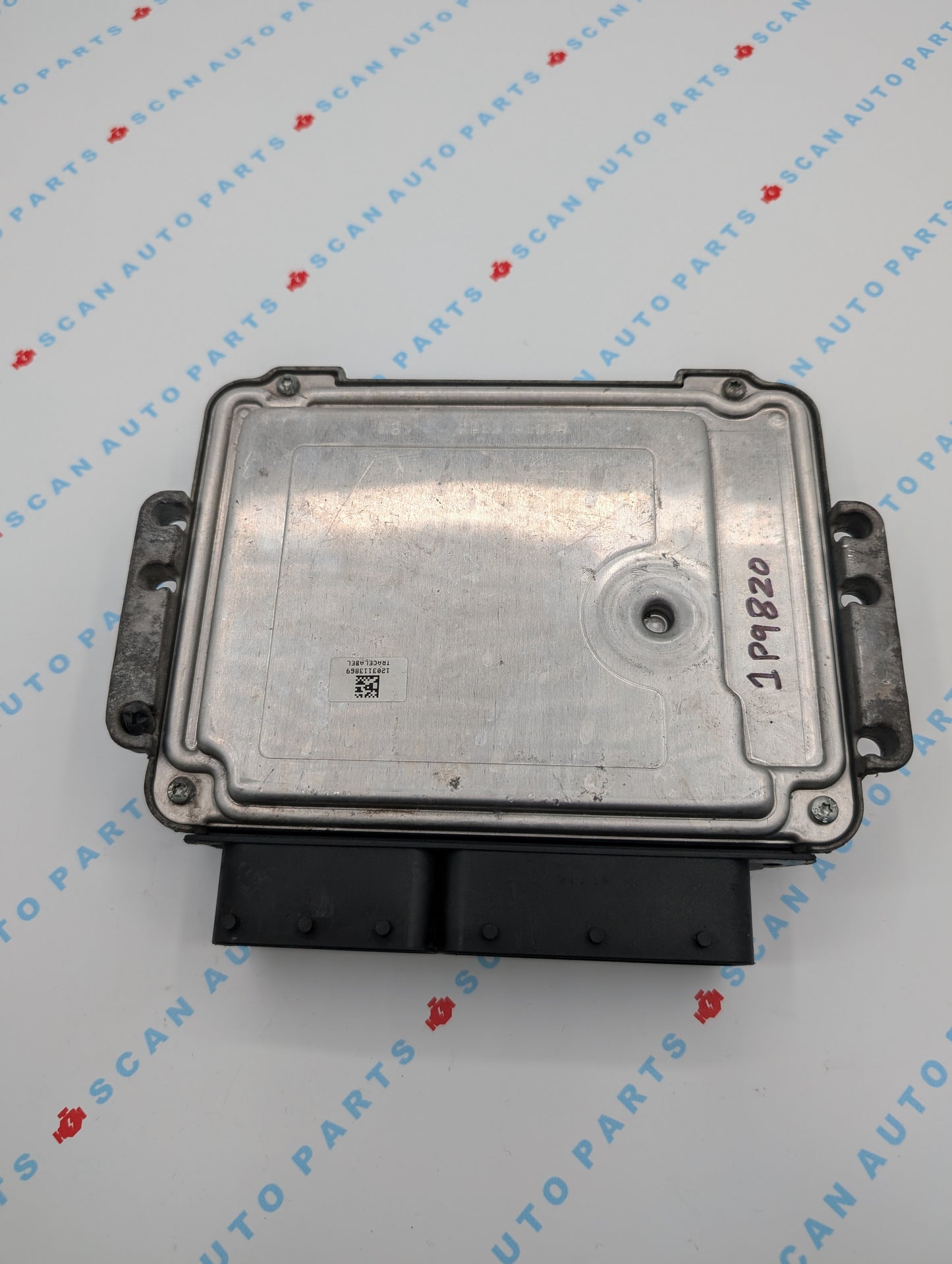 Used 2014 Ford Focus Bosch EM5A-12A650-ACA ECU 0261S10904