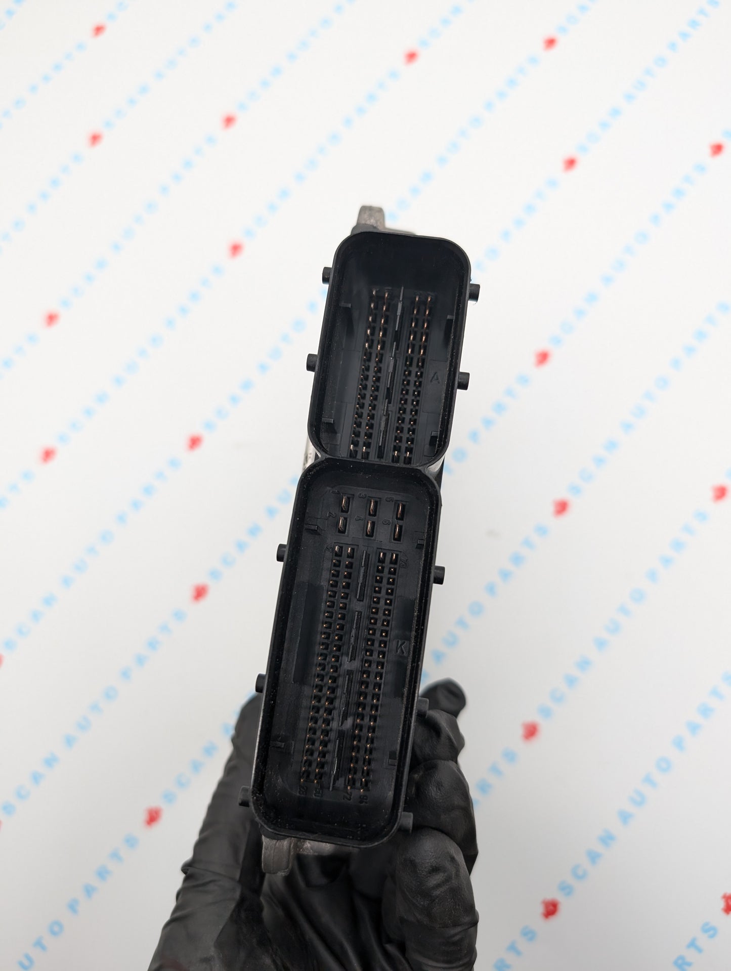 Used 2010 Volkswagen Eos Bosch MED17.5 / 06J906026DR ECU 0261S04958