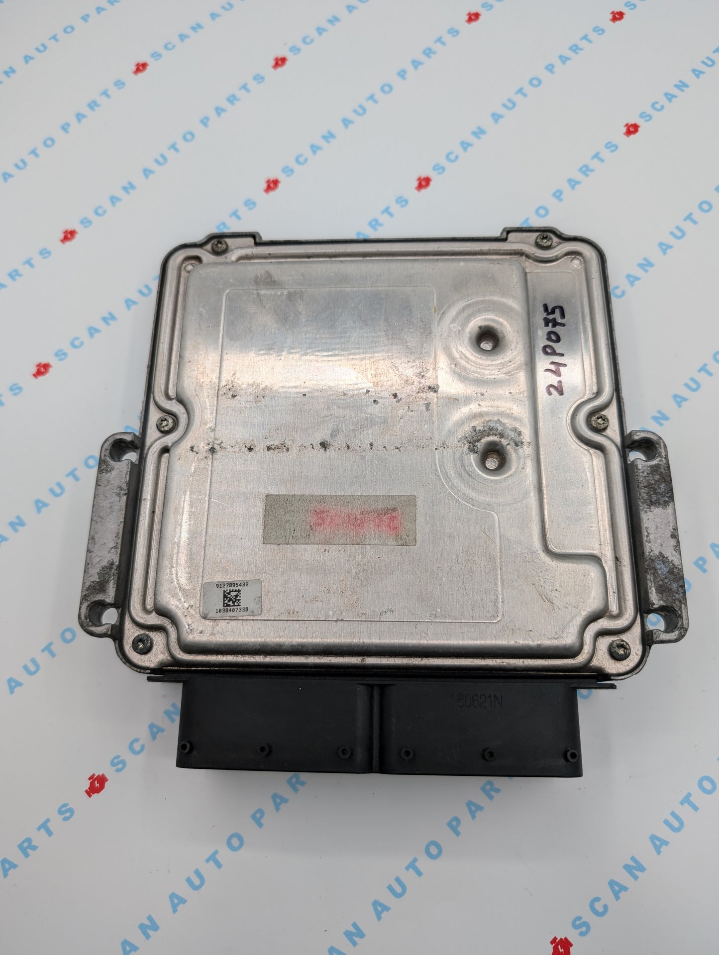 Used 2017 Hyundai Accent  Bosch  MEDG17.9.8 / 391B1-2BRG8  ECU 0261S18330