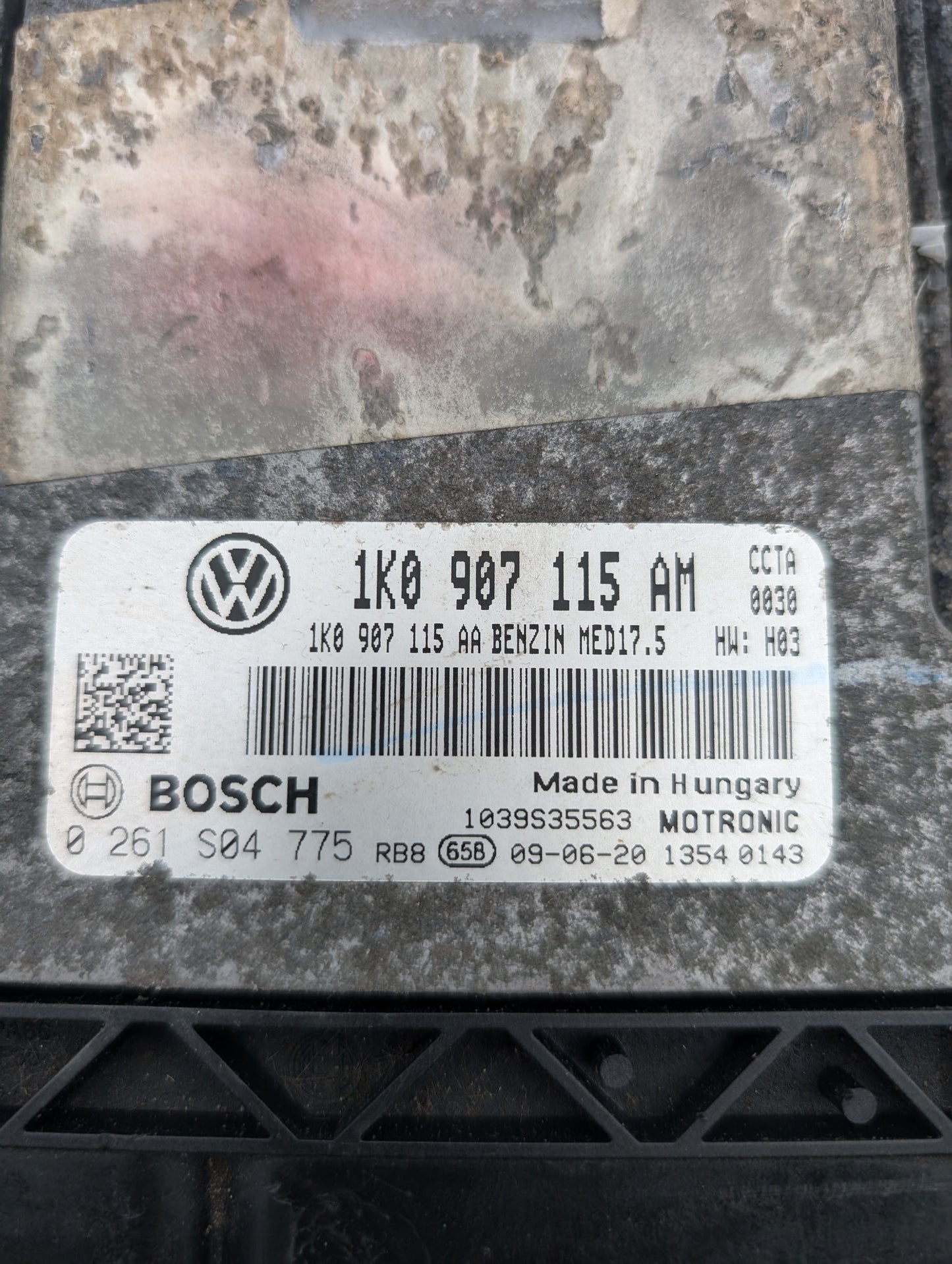 Used 2010 Volkswagen Jetta Bosch MED17.5 / 1K0907115AM  ECU 0261S04775