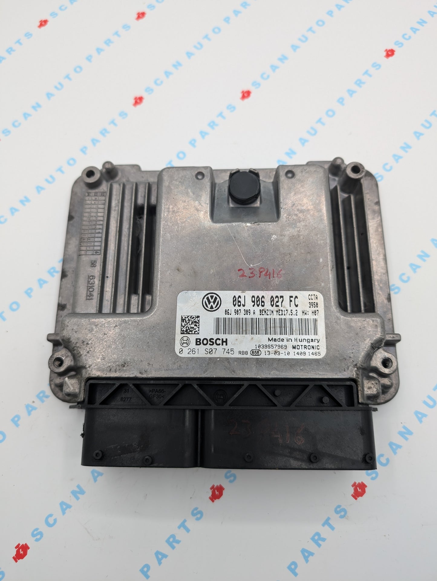 Used 2013 Volkswagen Tiguan Bosch MED17.5.2 / 06J906027FC ECU 0261S07745