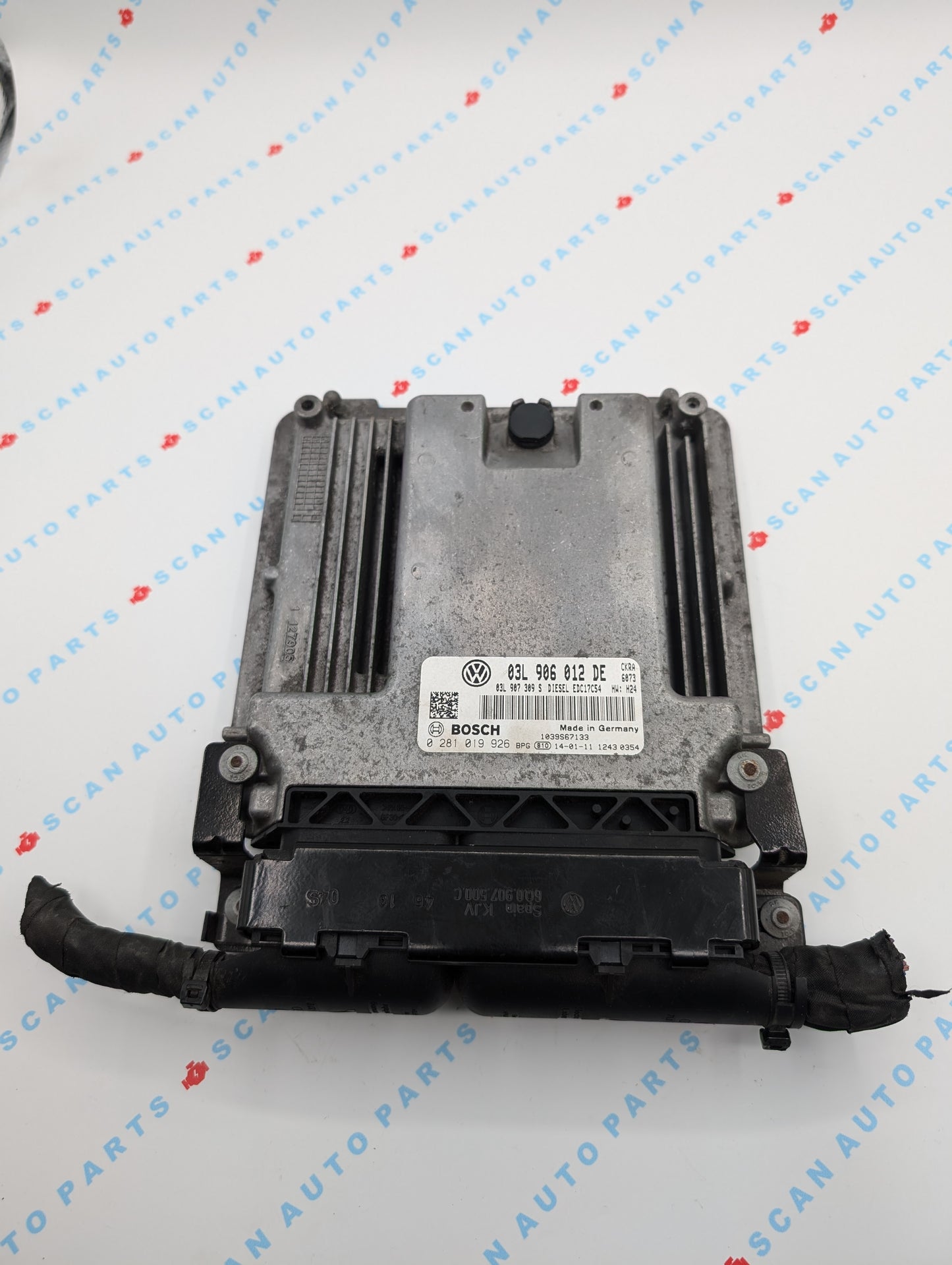 Used 2014 Volkswagen Passat Bosch EDC17C54 / 03L906012DE ECU 0281019926