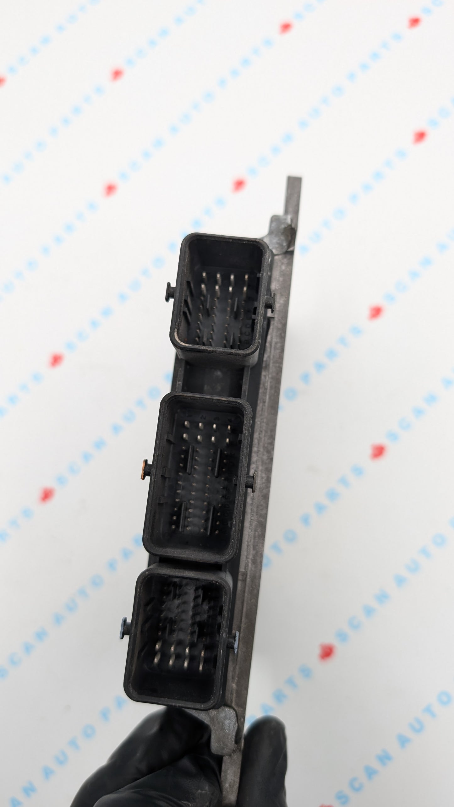 Used 2012 Nissan Versa FoMoCo  ECU MEC910-030 D1 1822 B