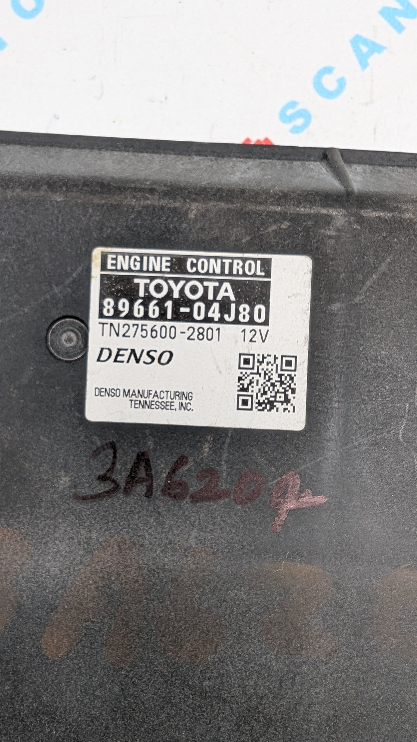 Used 2015 Toyota Tacoma DENSO 89661-04J80 ECU TN275600-2801