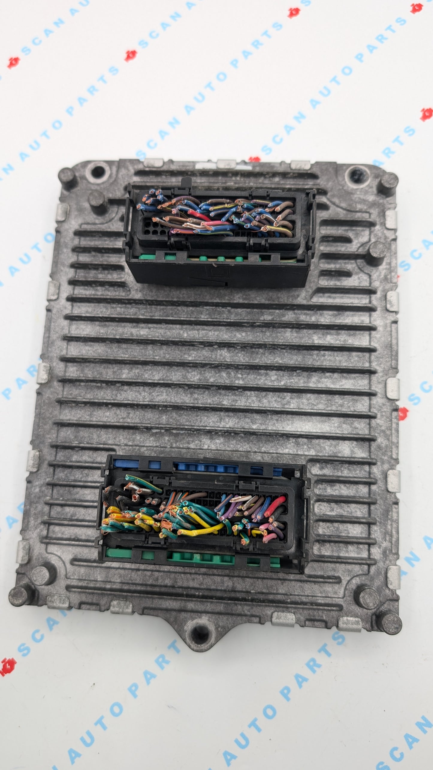 Used 2016 Dodge Caravan Continental  P68243295AA ECU P68273488AB