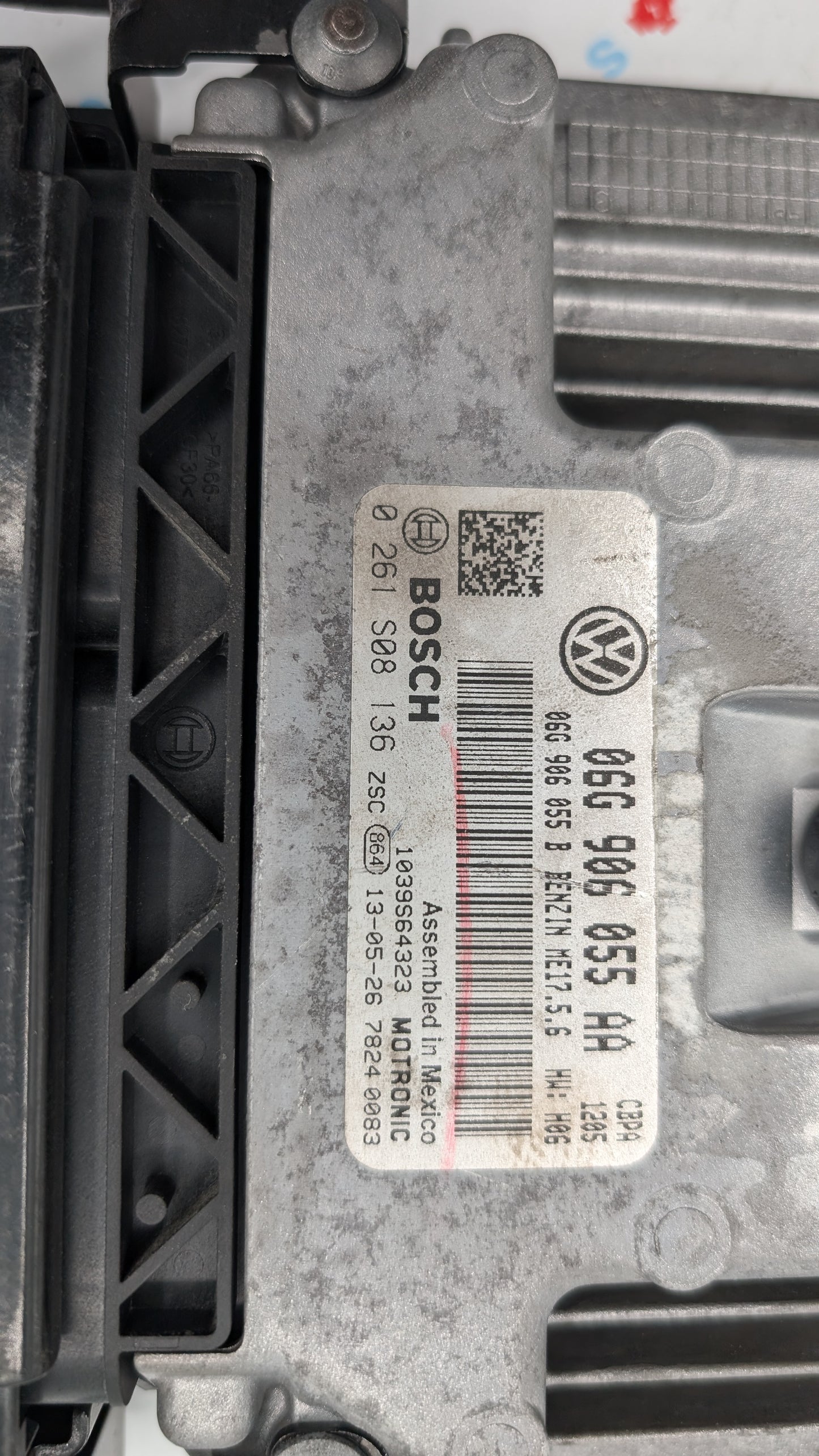 Used 2013 Volkswagen Jetta Bosch ME17.5.6 / 06G906055AA ECU 0261S08136