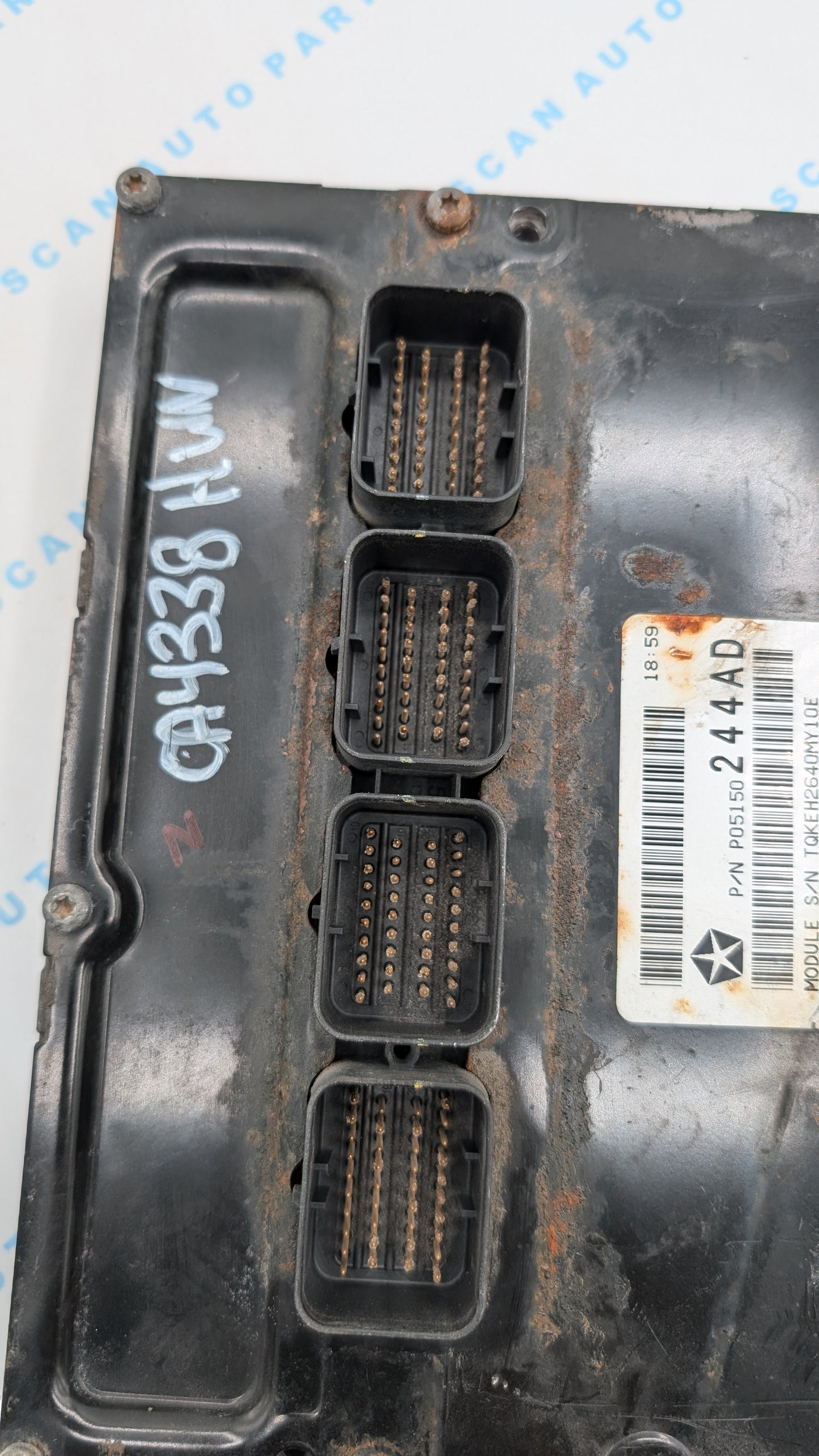 Used 2010 Dodge Journey Continental P05150244AD ECU P68061202AF